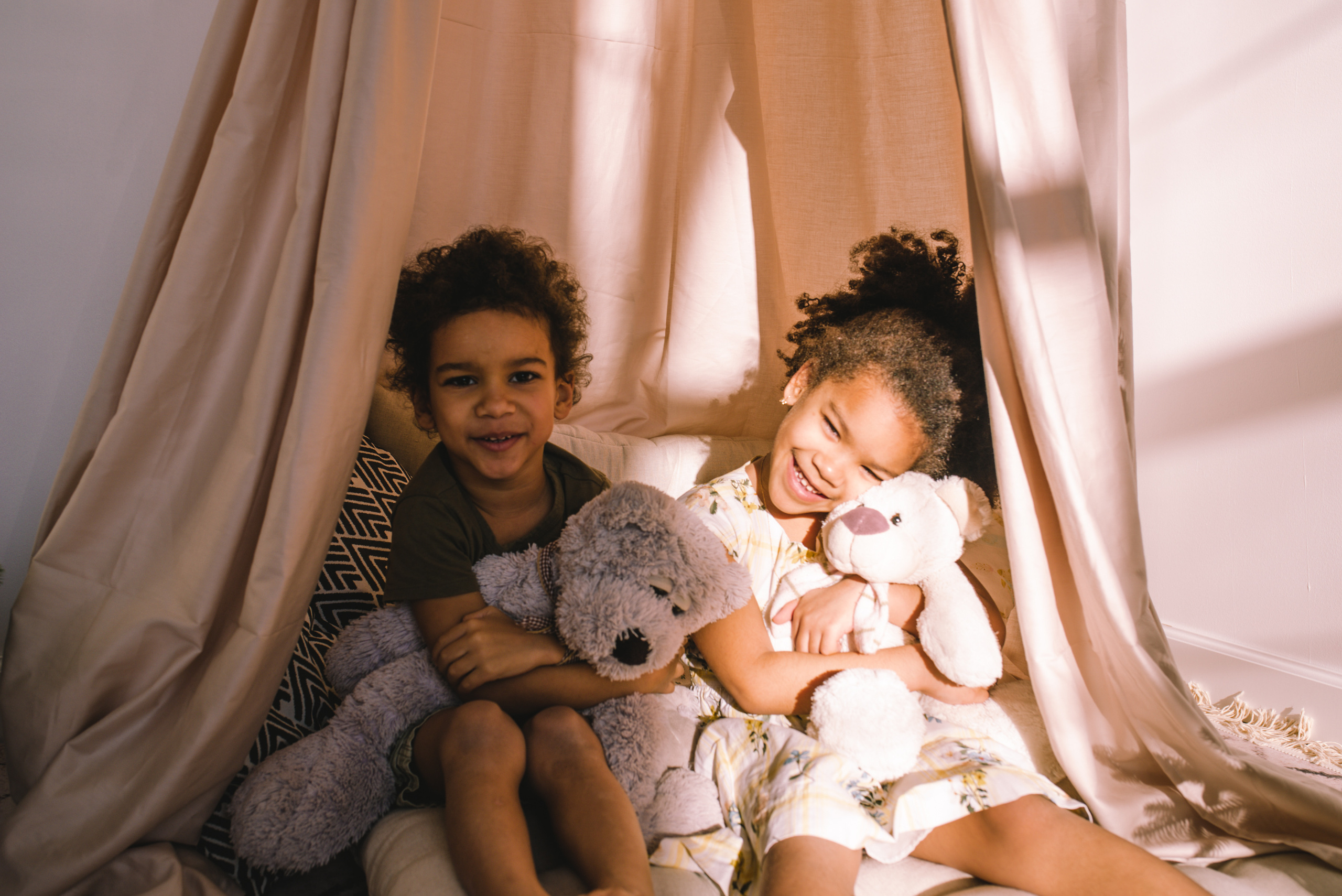 Детская сьемка Sis&Bro. Фотограф Волжский и Волгоград