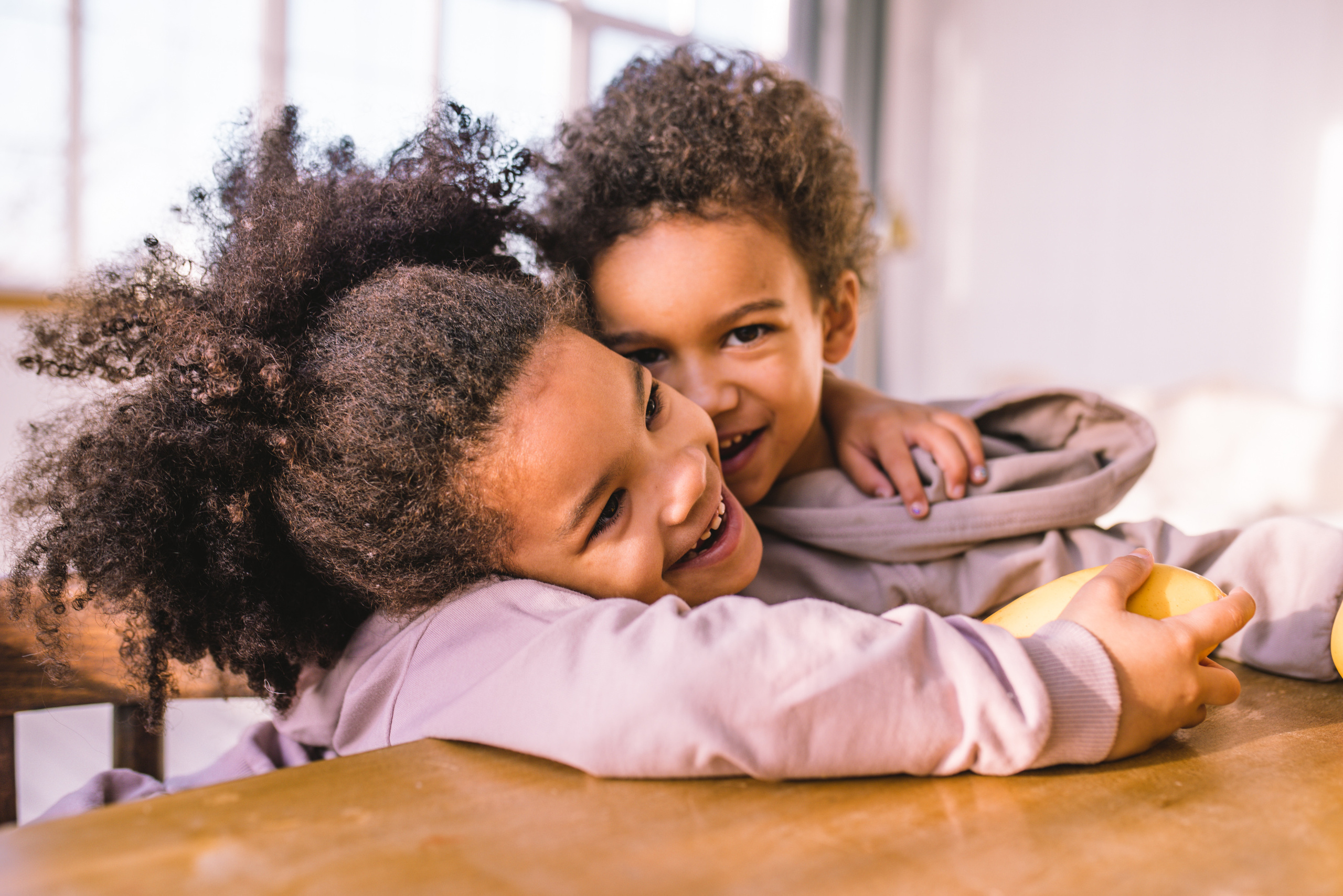 Детская сьемка Sis&Bro. Фотограф Волжский и Волгоград