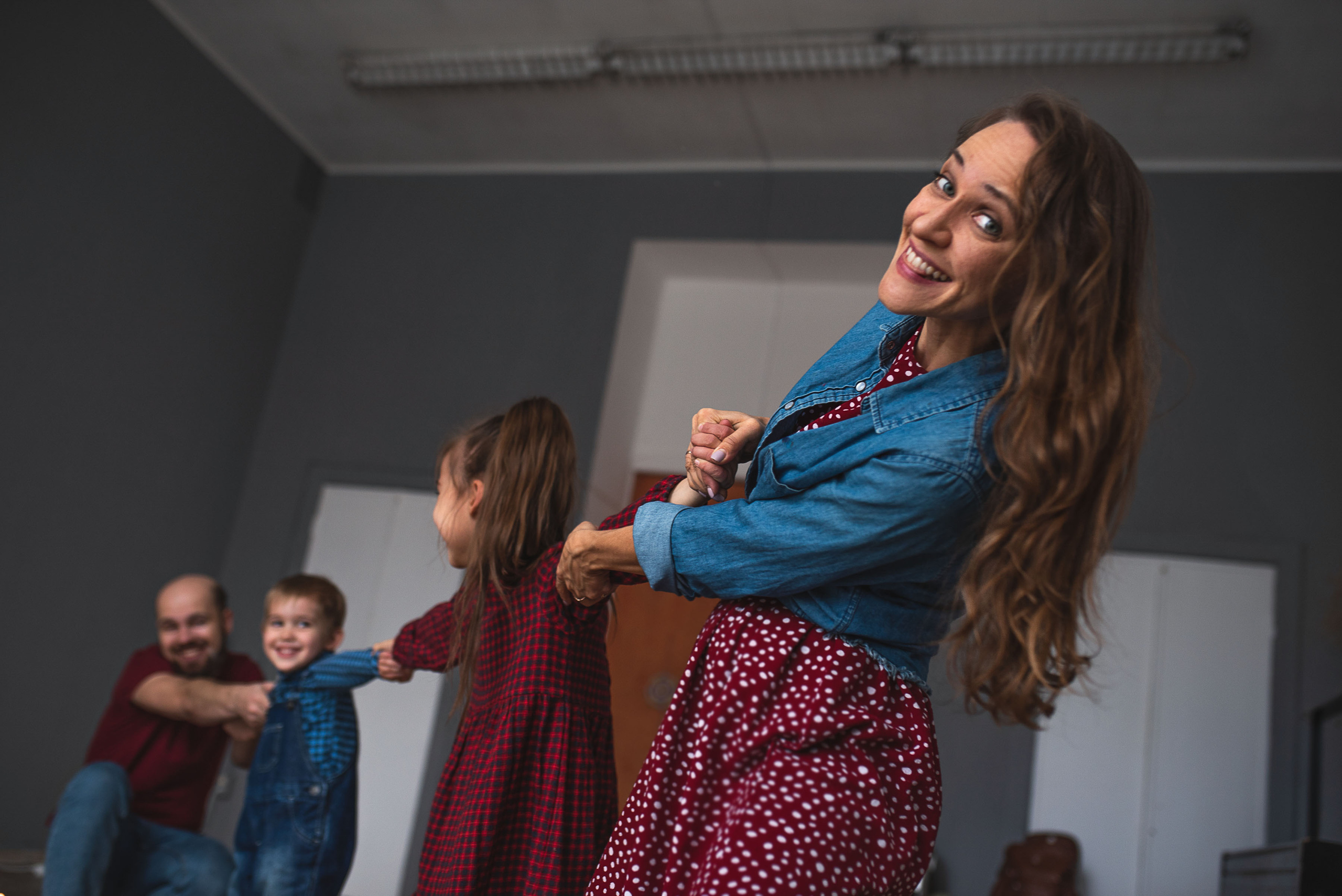 Семейная сьемка Family. Фотограф Волжский и Волгоград