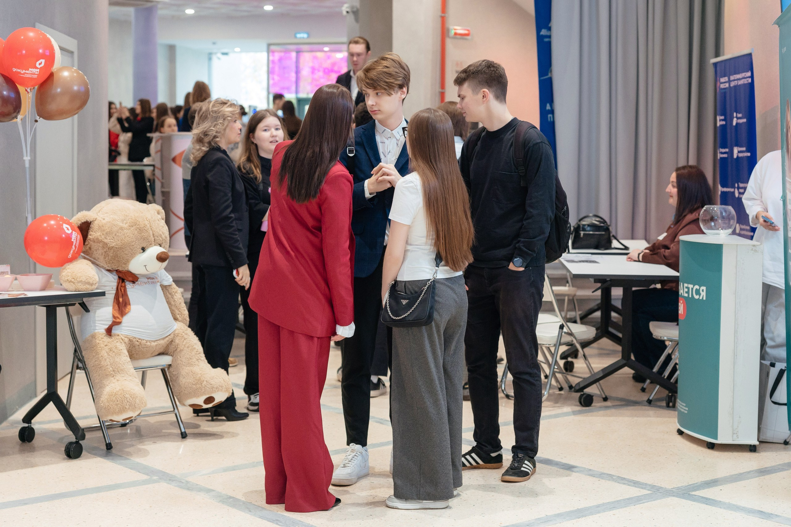 Съёмка делового образовательного события — Юридический карьерный форум УрГЮА