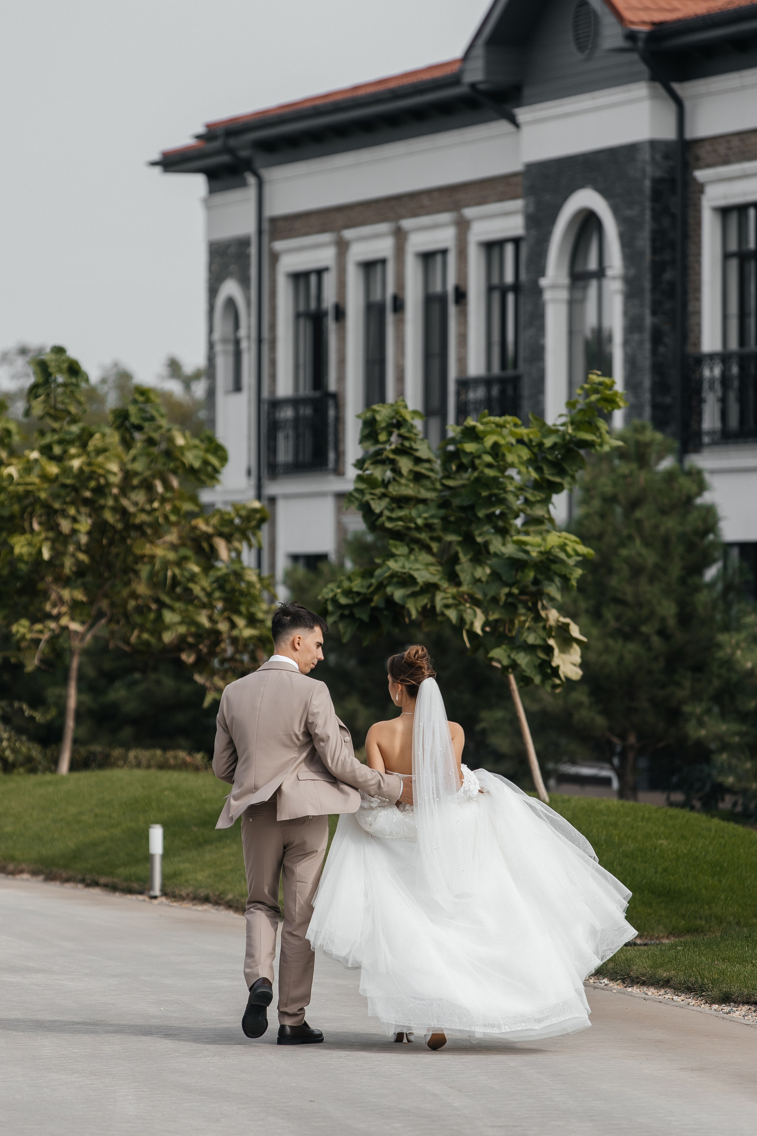 N&V. Фотограф Таганрог Хребет София