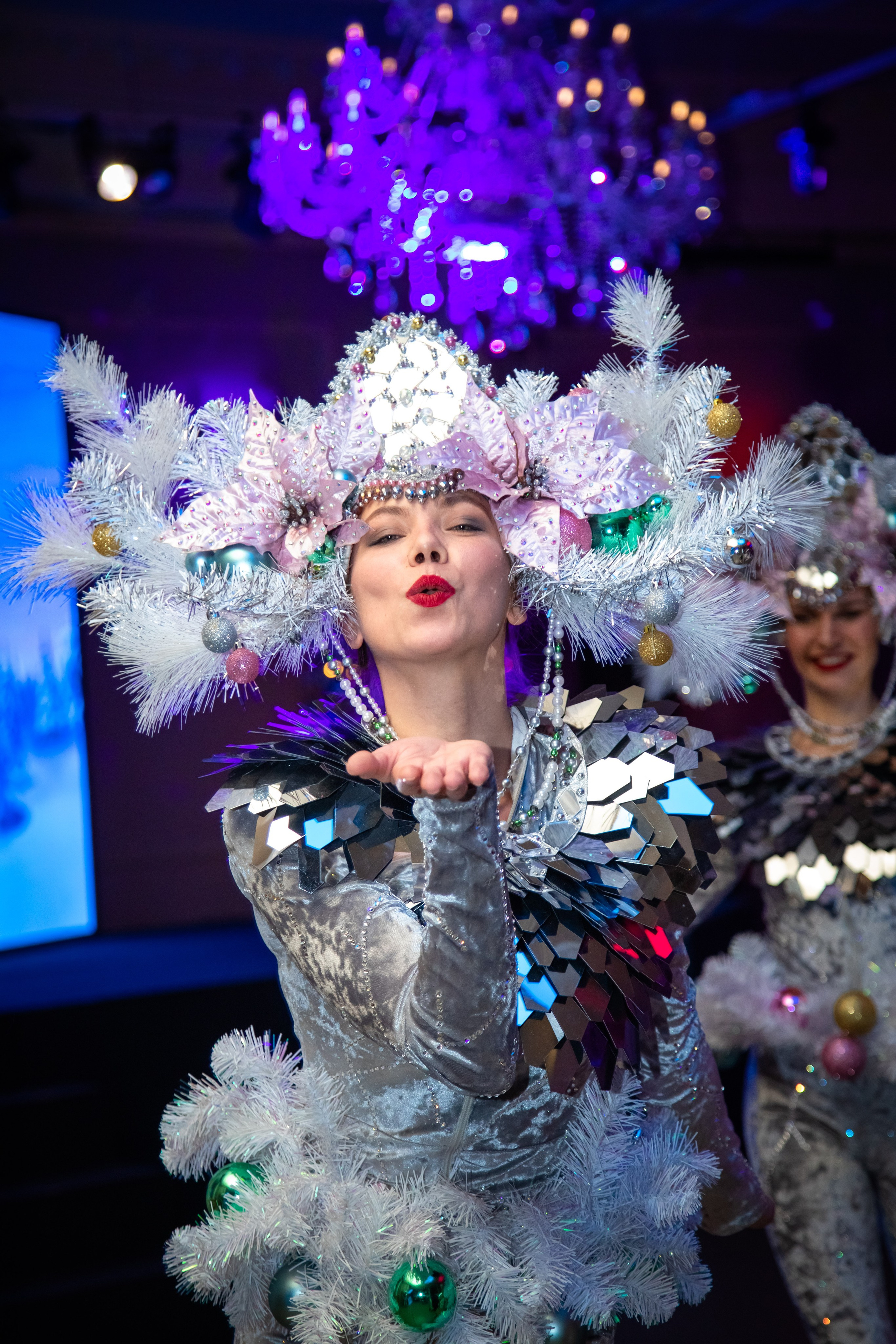 Компания-лидер танкерных перевозок — Новый год. Двойняшки-фотографы Анна и Анастасия в Санкт-Петербурге