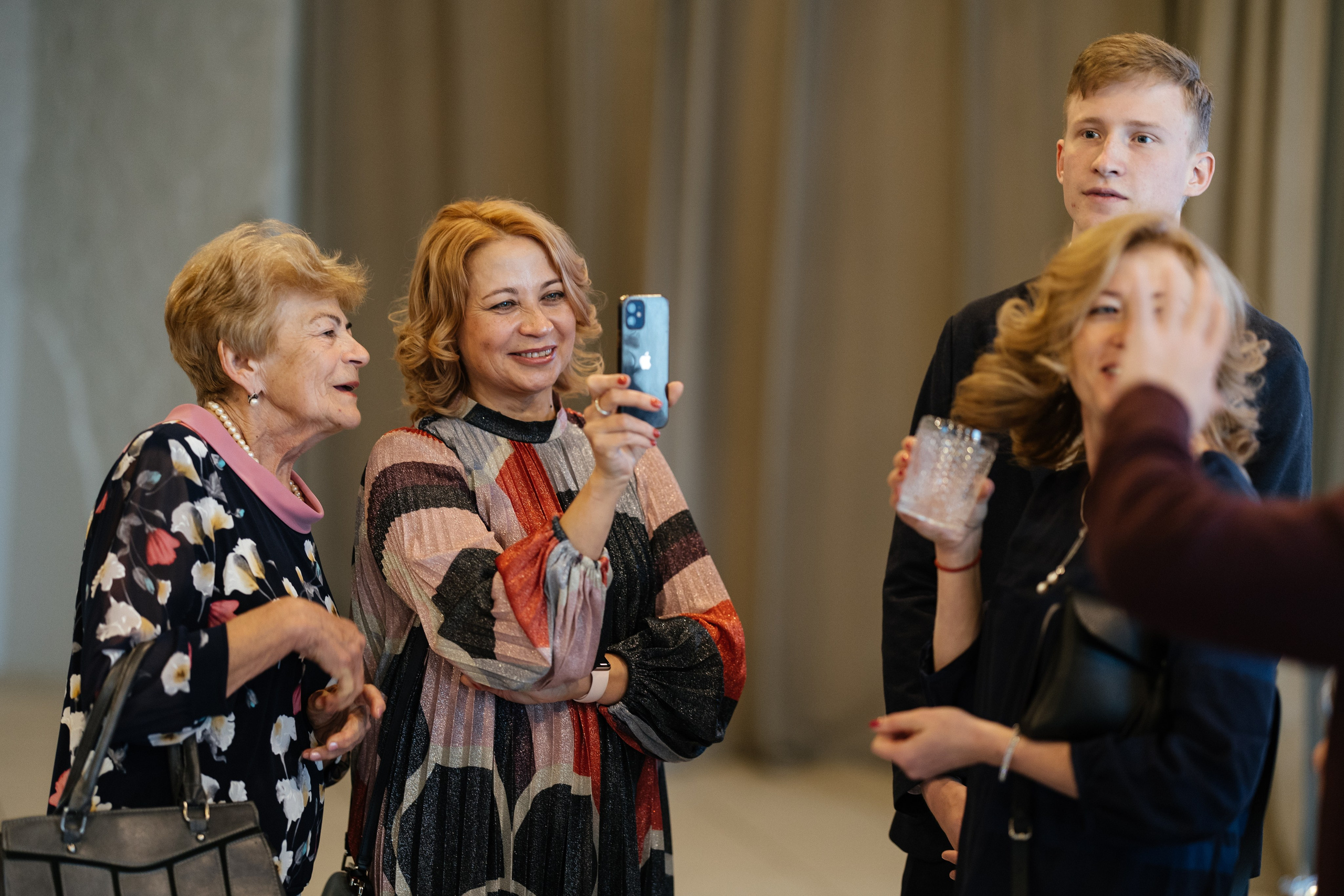 Фуршет. Фотограф свадебный семейный в Красноярске Шукшина Наталья