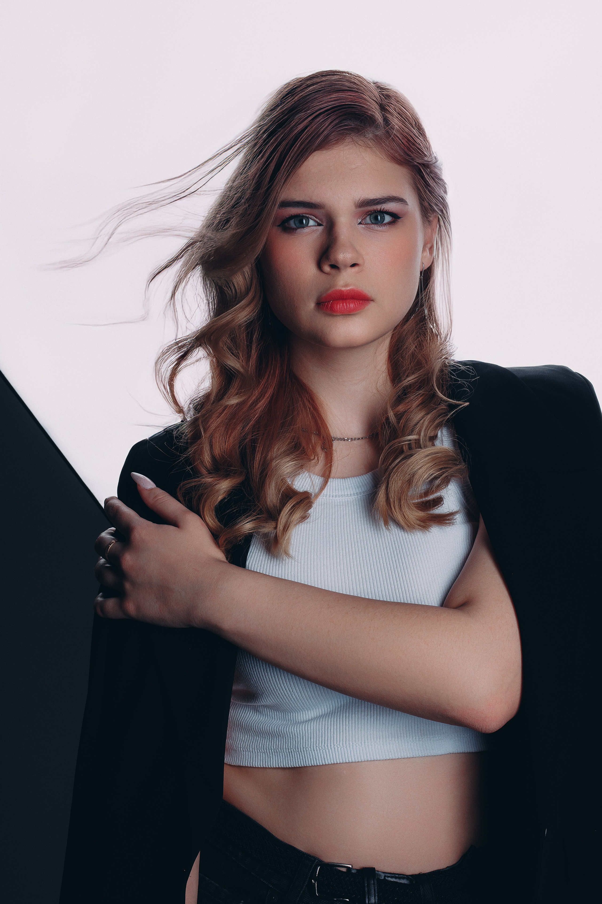 Fairytale Dungeon Творческая фото-мастерская. Волшебные фотосессии в Алматы