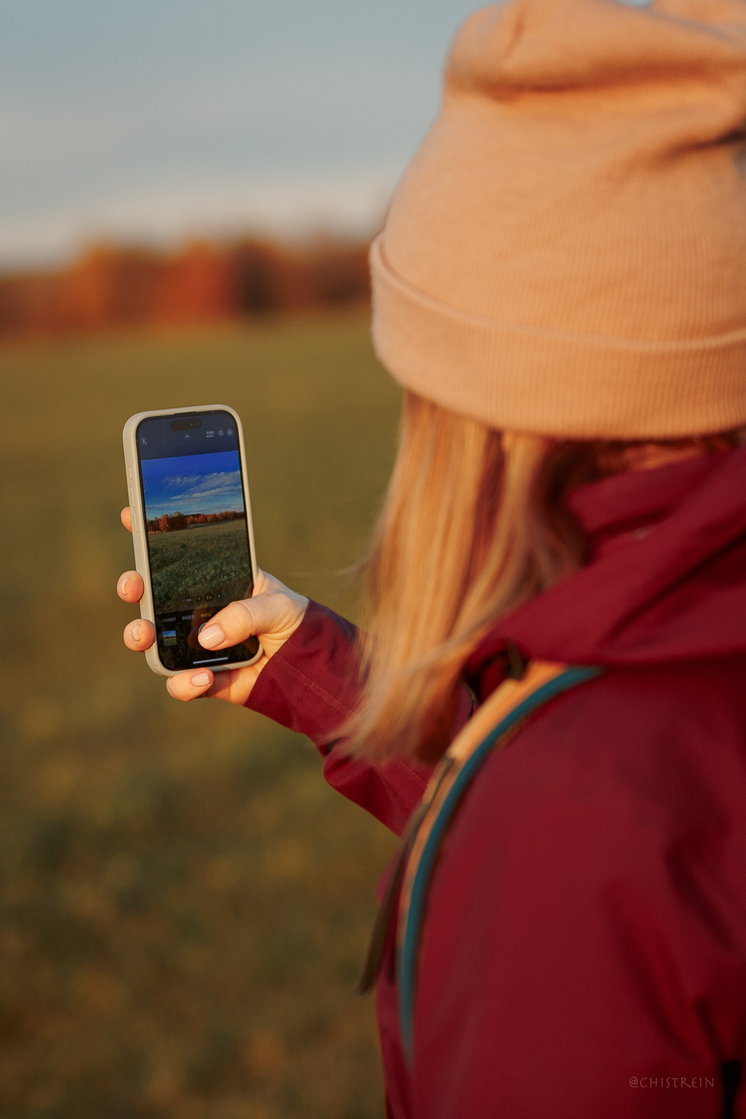 Октябрьский закат в полях. Алина и Лео. Фотограф-анималист Наталия Чистюхина в г. Сосновый Бор и ЛО