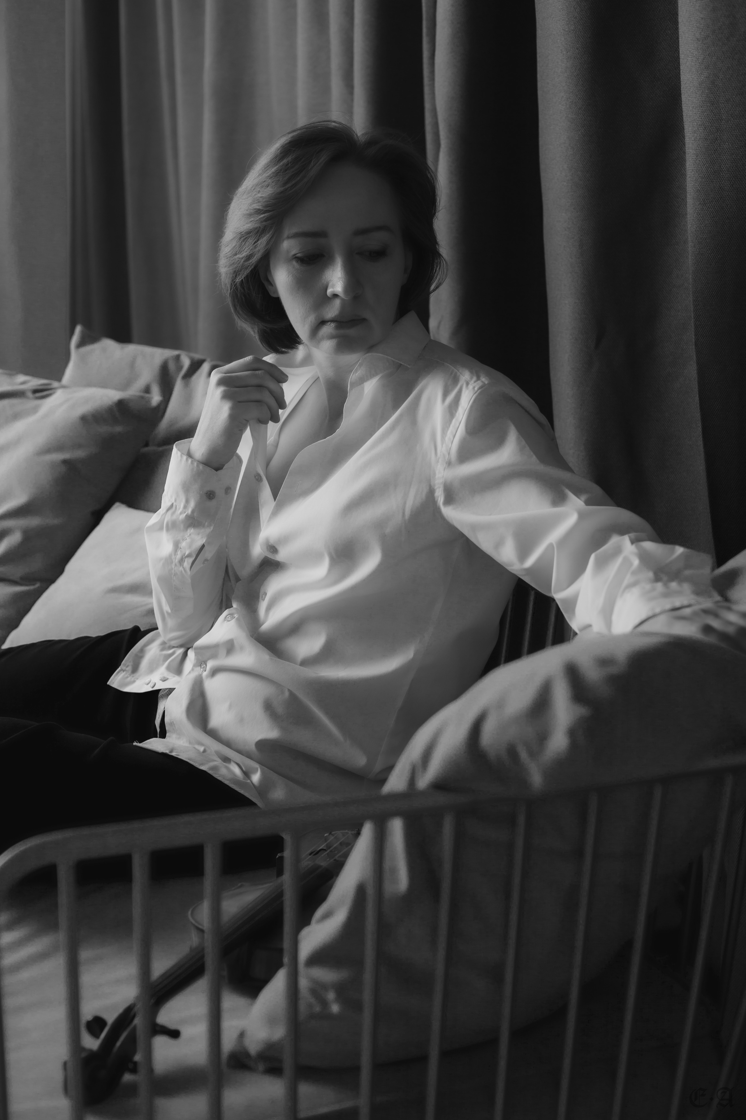 Черно-белая скрипка. Фотограф Ellairen