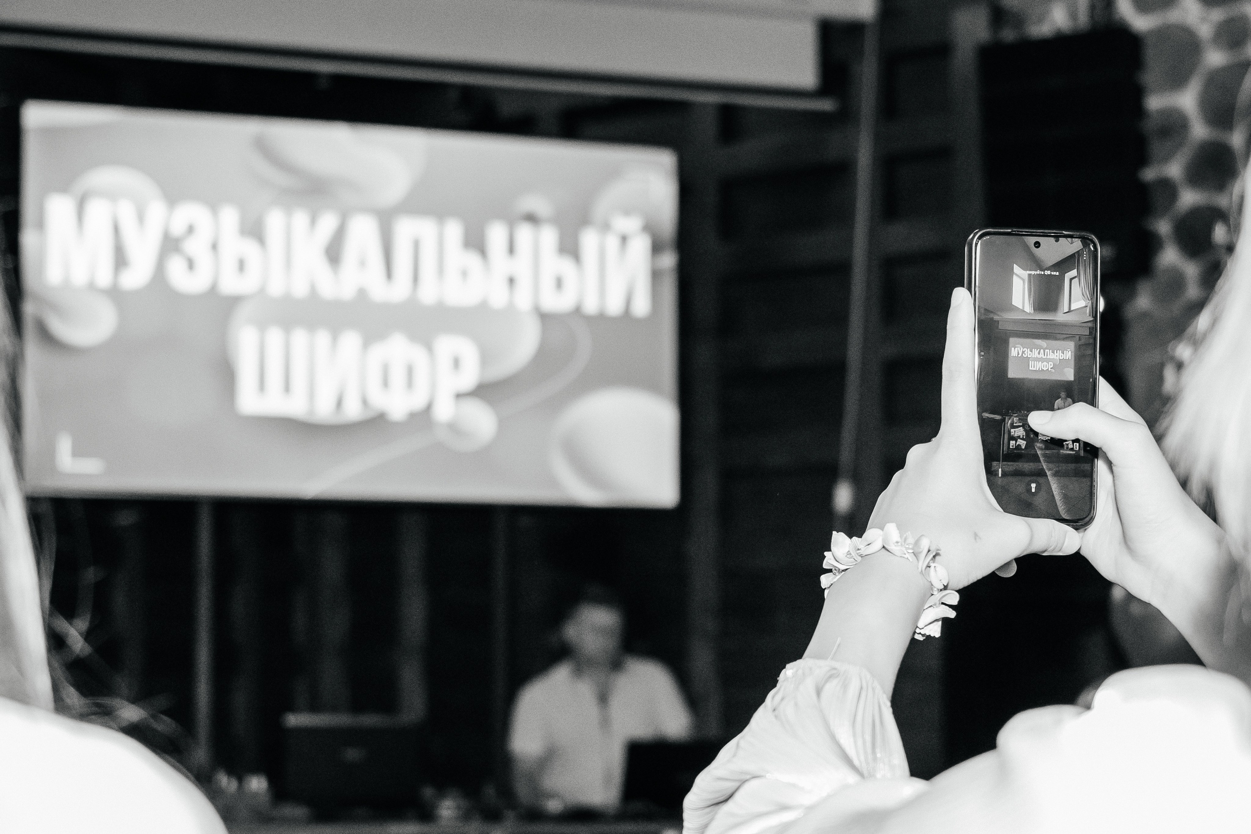 Выпускной. Репортаж. Школьный фотограф в Валуйках. Фотосессии для выпускников и изготовление выпускных альбомов в городе Валуйки и в Белгородской области