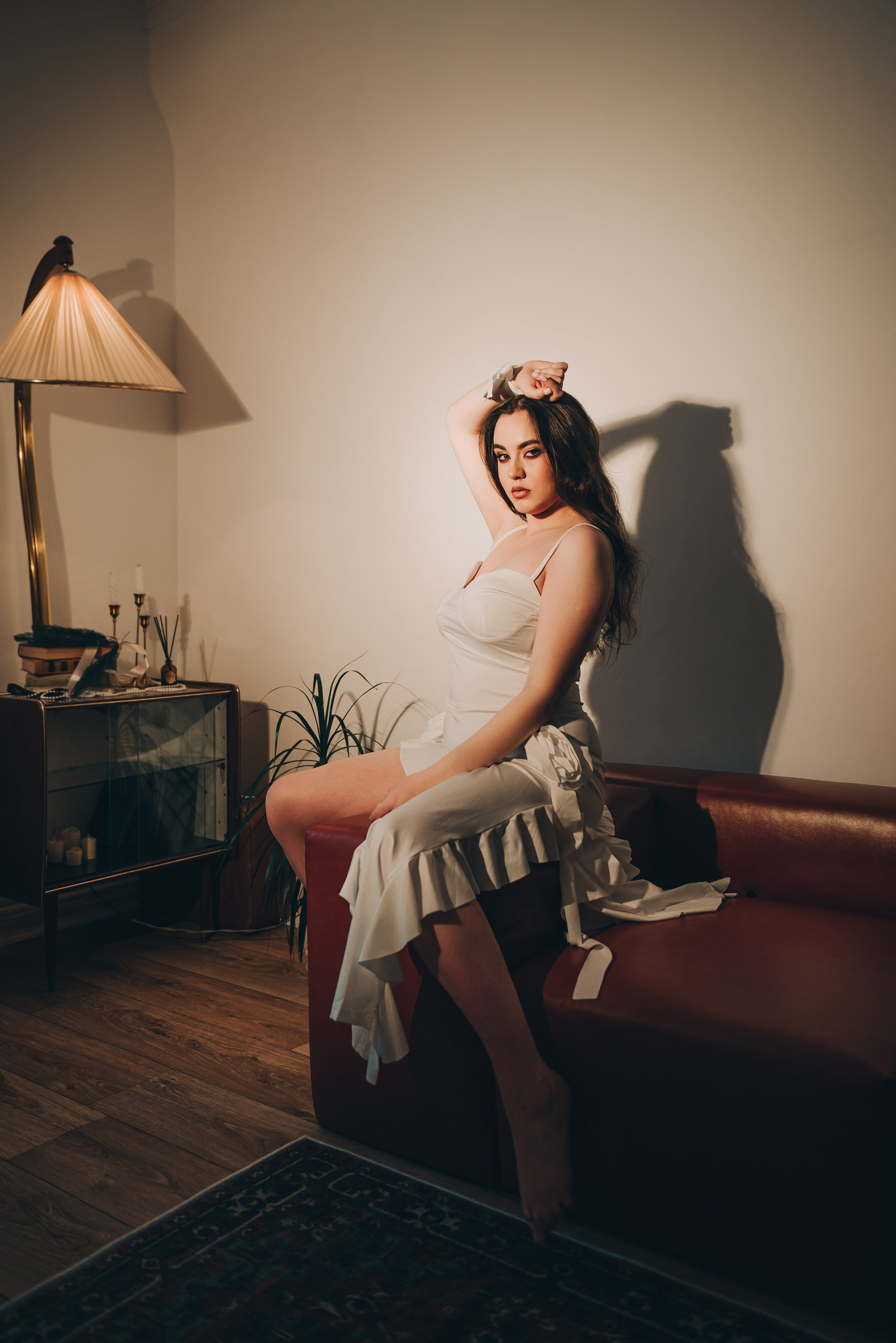 Женская фотосессия в элегантном платье в г. Кемерово