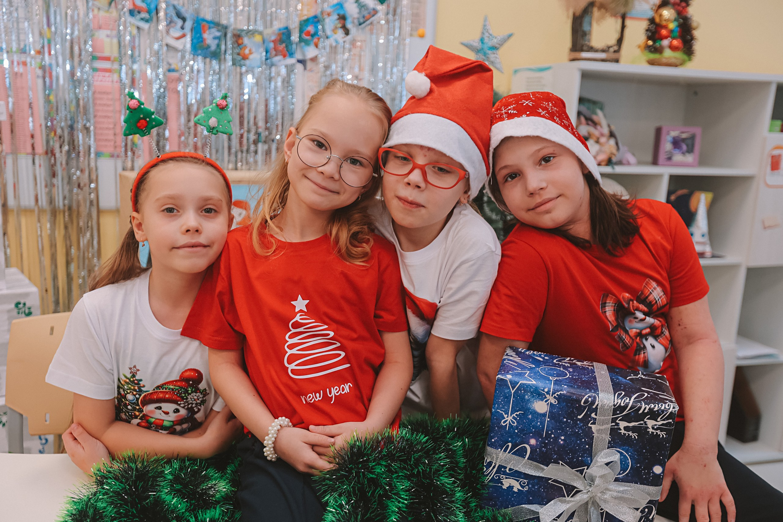 Новогодняя в школе 2 класс. Семейный фотограф Тюмень, фотограф на роды Салмина Мария