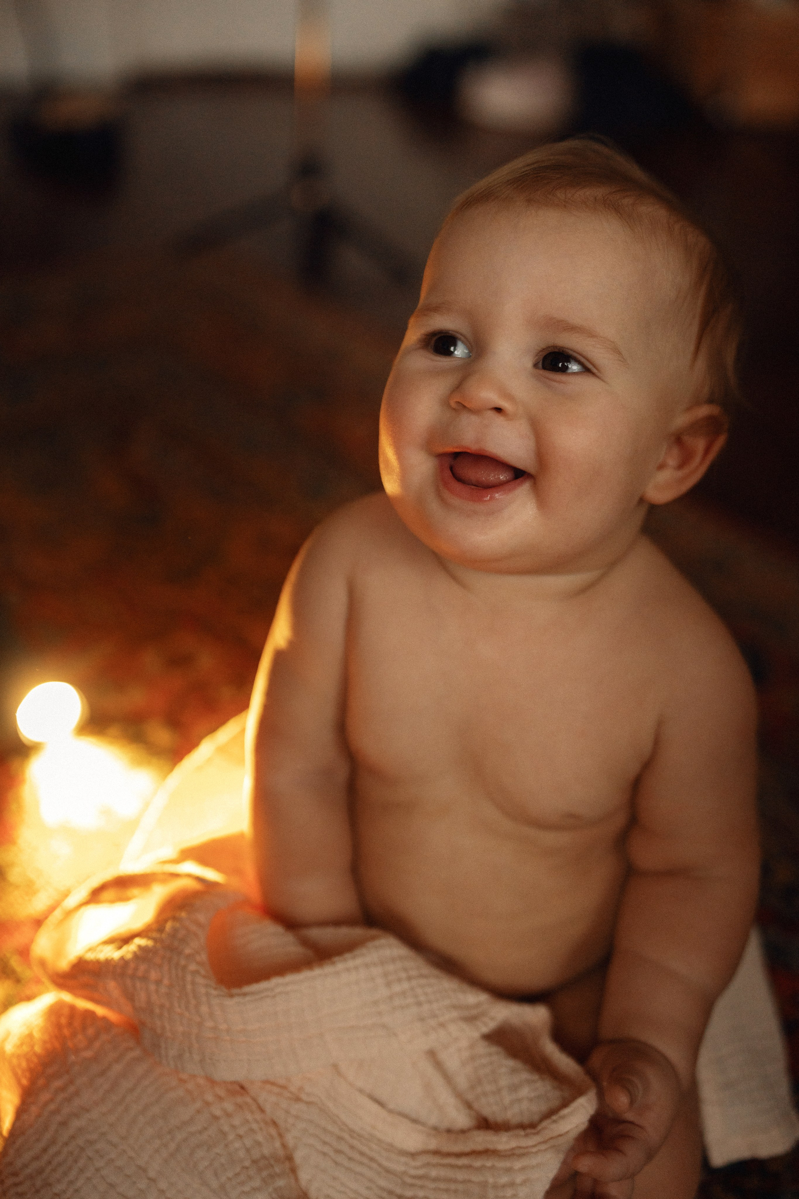 В мастерской художника. Семейный фотограф Москва. Фотограф беременности и материнства Москва