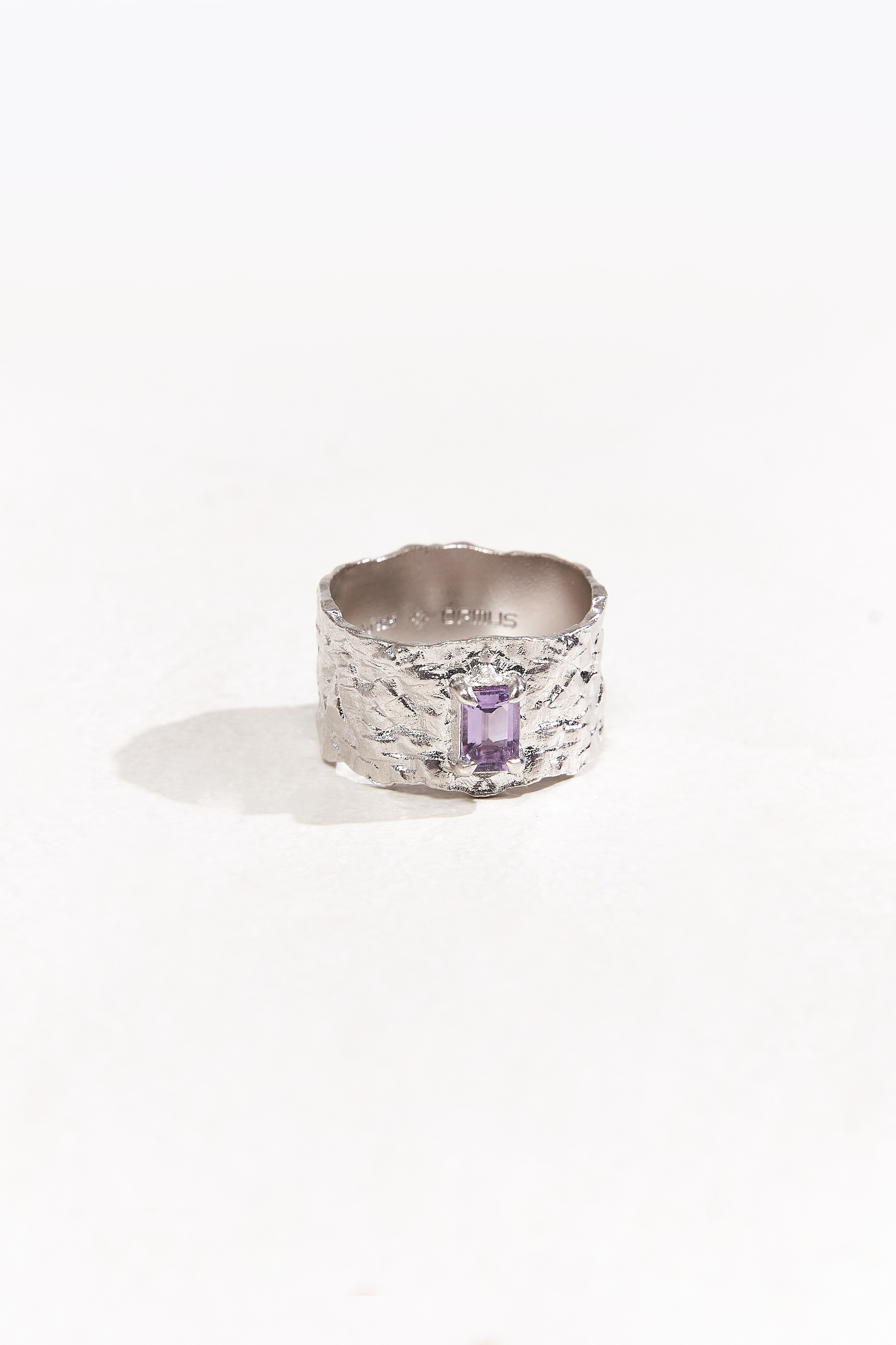 Ювелирные украшения. Фотограф для маркетплейсов в Москве