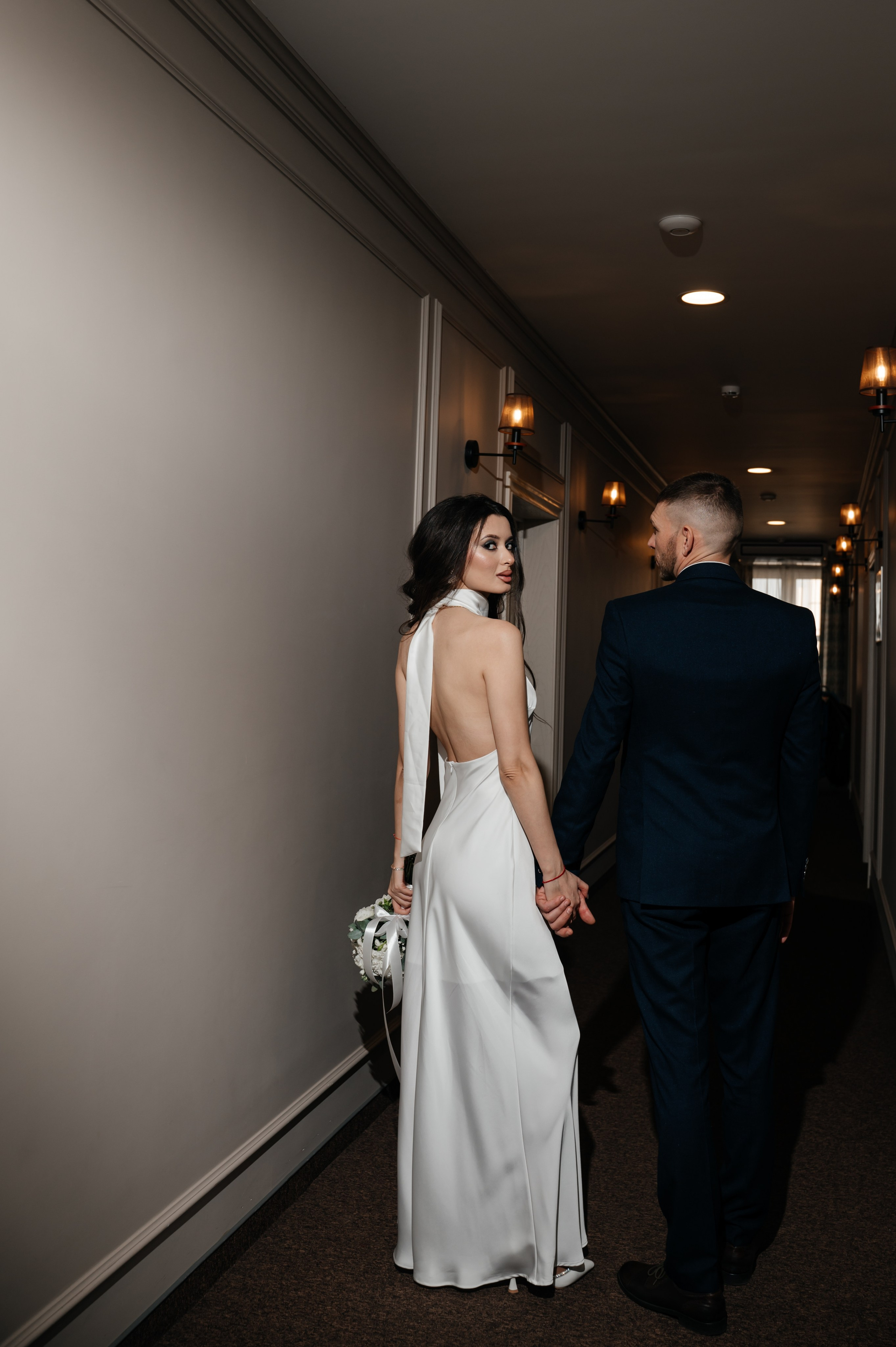 Свадебные сборы в отеле. Фотограф Палий Ульяна