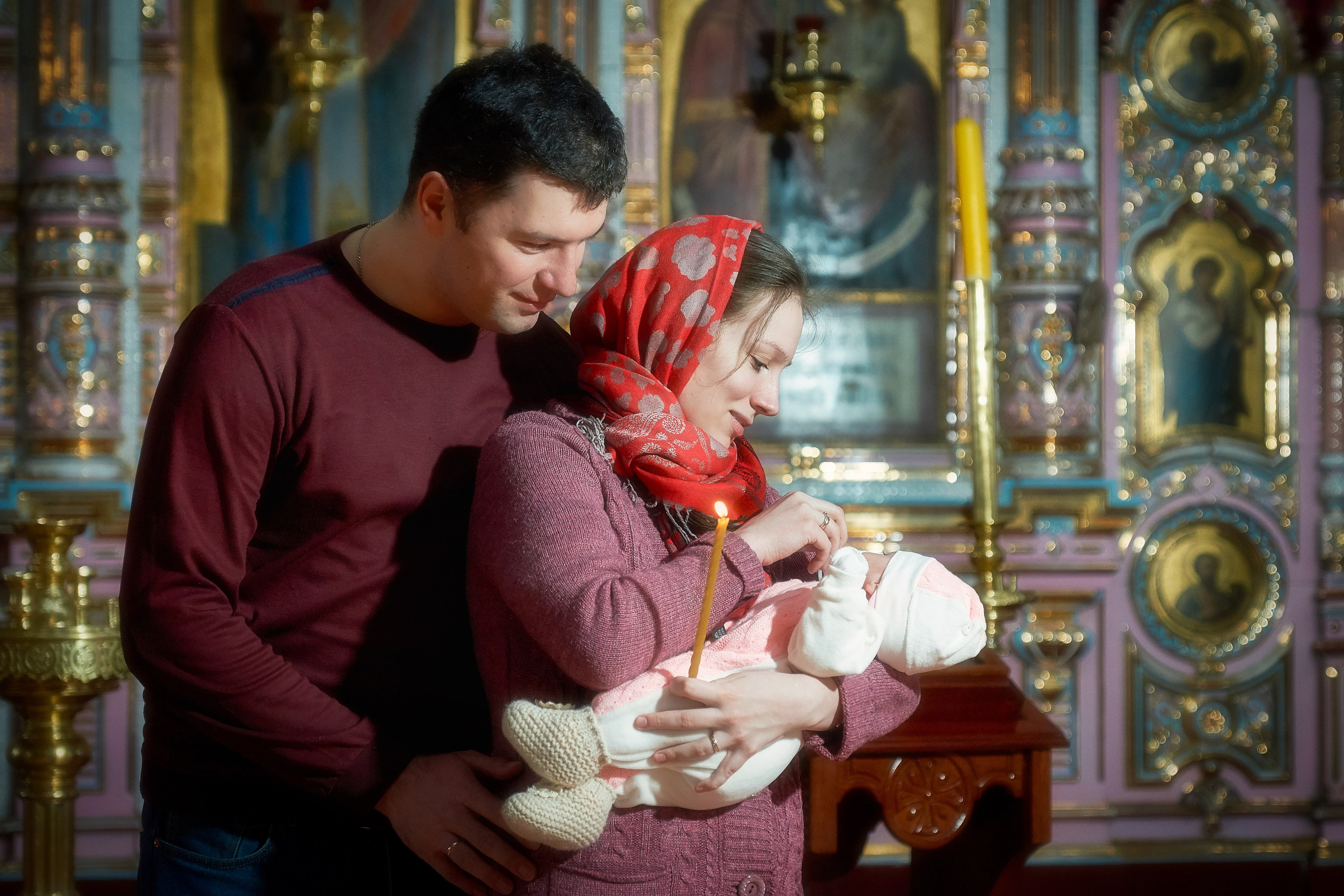 Крещение в церкви.Фотограф Владимир Артамонов