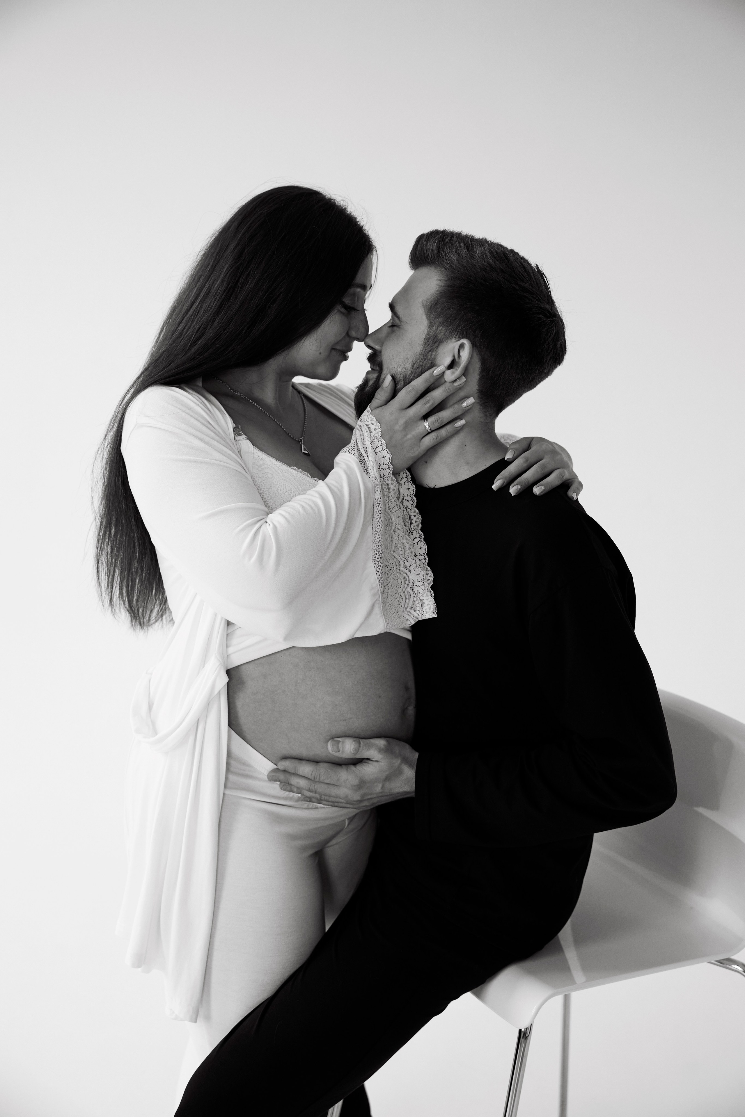 Фотосессия беременности в студии. Портретный, семейный, свадебный фотограф в Магадане — Екатерина Литвин