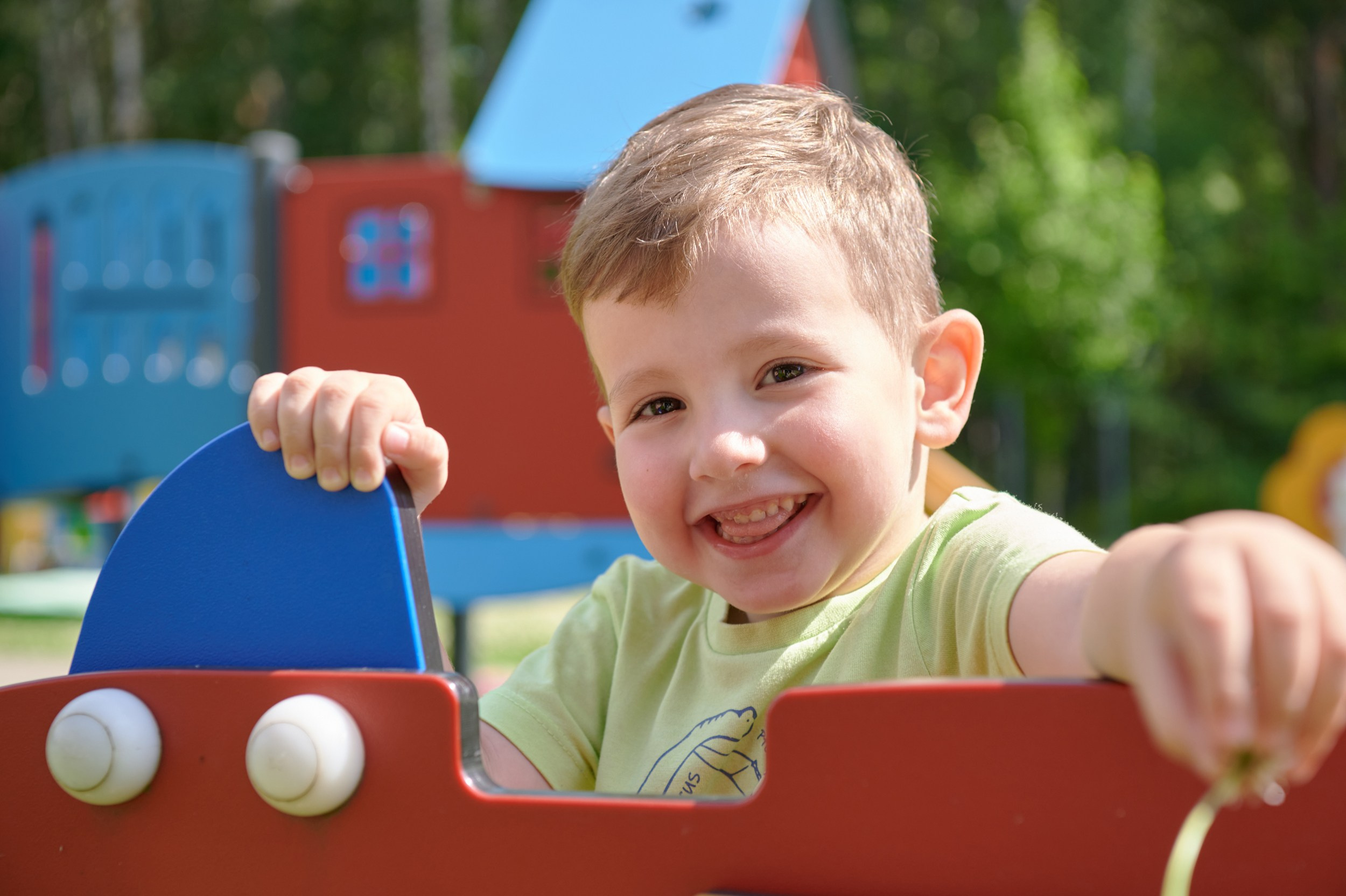 Летнее Настроение. Выпускные альбомы для детского сада, школы — Москва и область | Апрель Фото