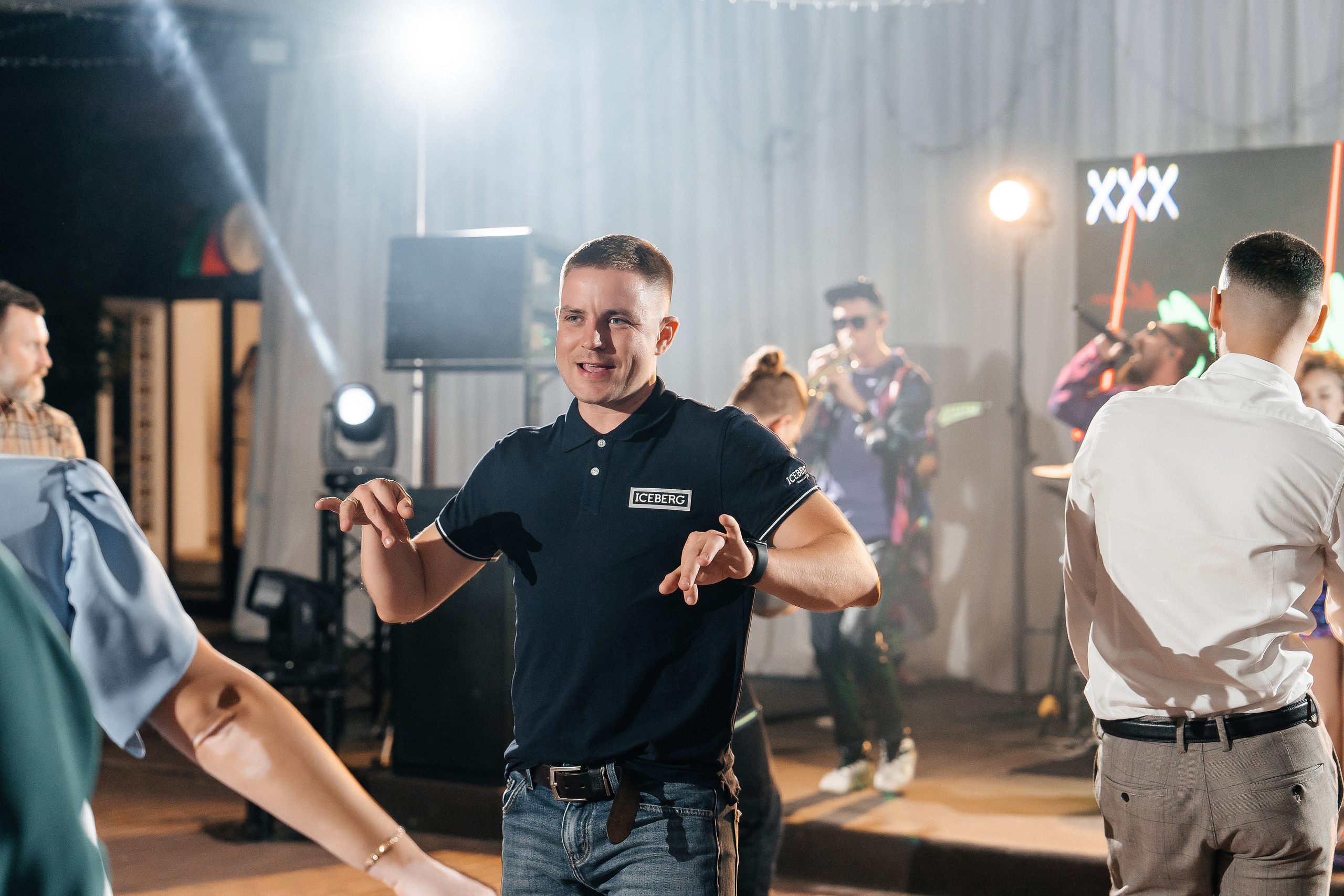 Строй Маркет Сервис 15 лет. Lokos.pro Ник Соколов Фото и Видео Москва/Ростов-на-Дону