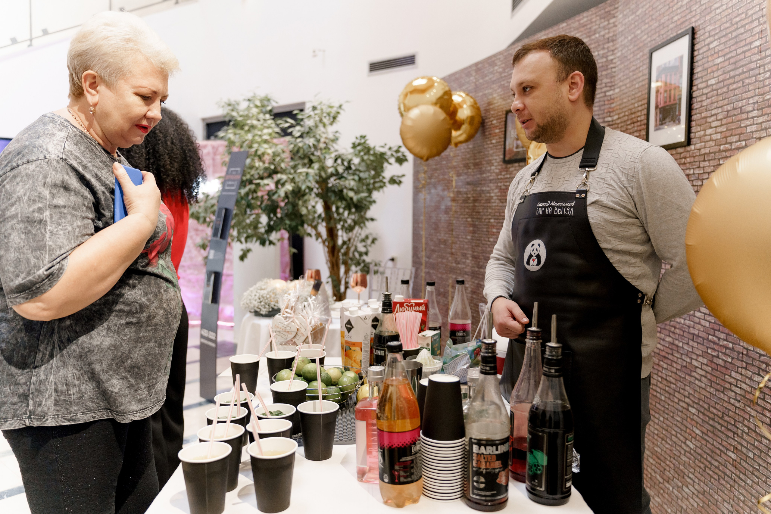 Выставка свадебных специалистов «Свадьба на 1000%». Свадебный фотограф в Санкт-Петербурге