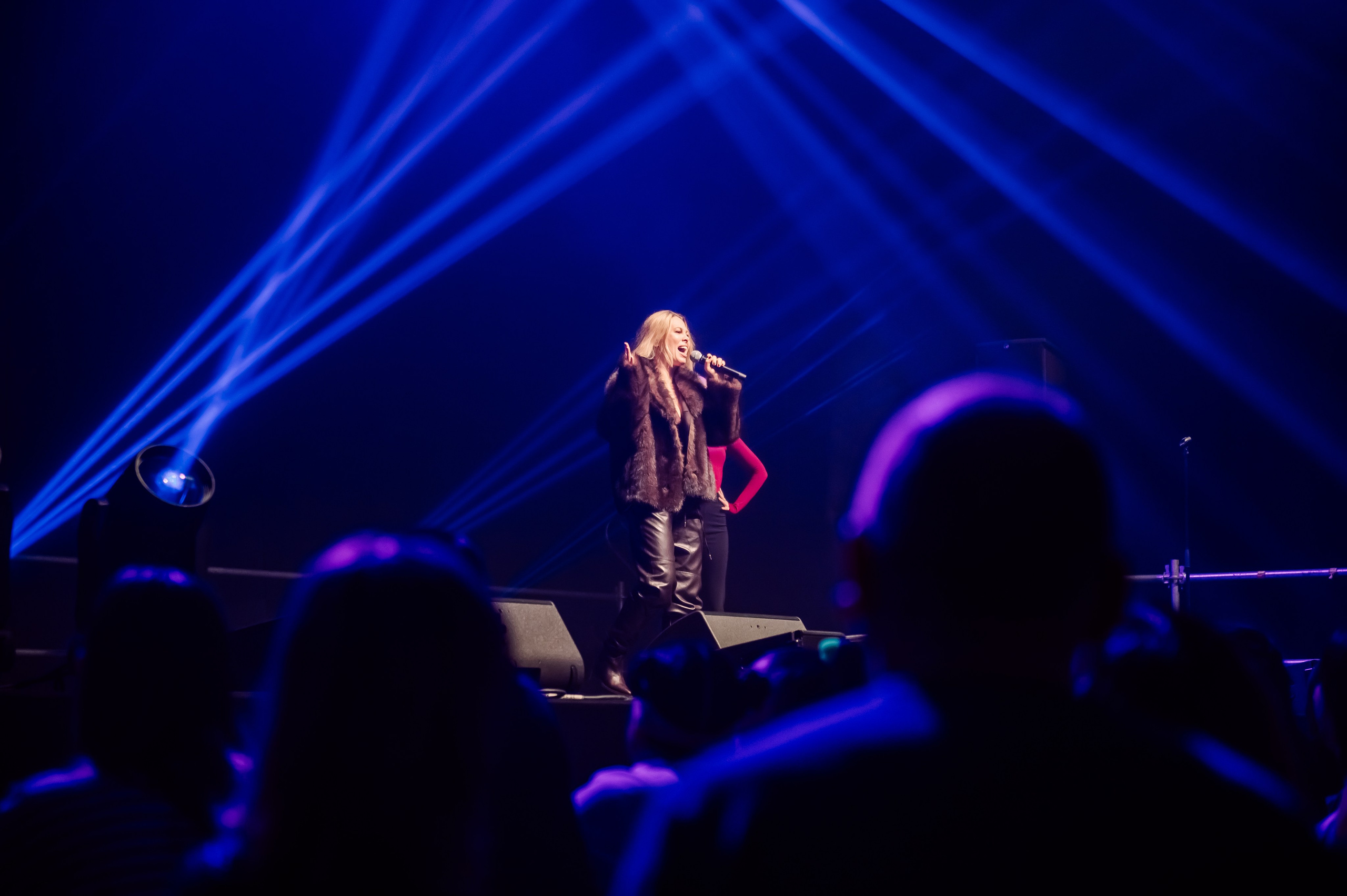 Дискач 90-х в Кемерово, СРК Арена. Детский фотограф, семейный фотограф и репортажи в Кемерово