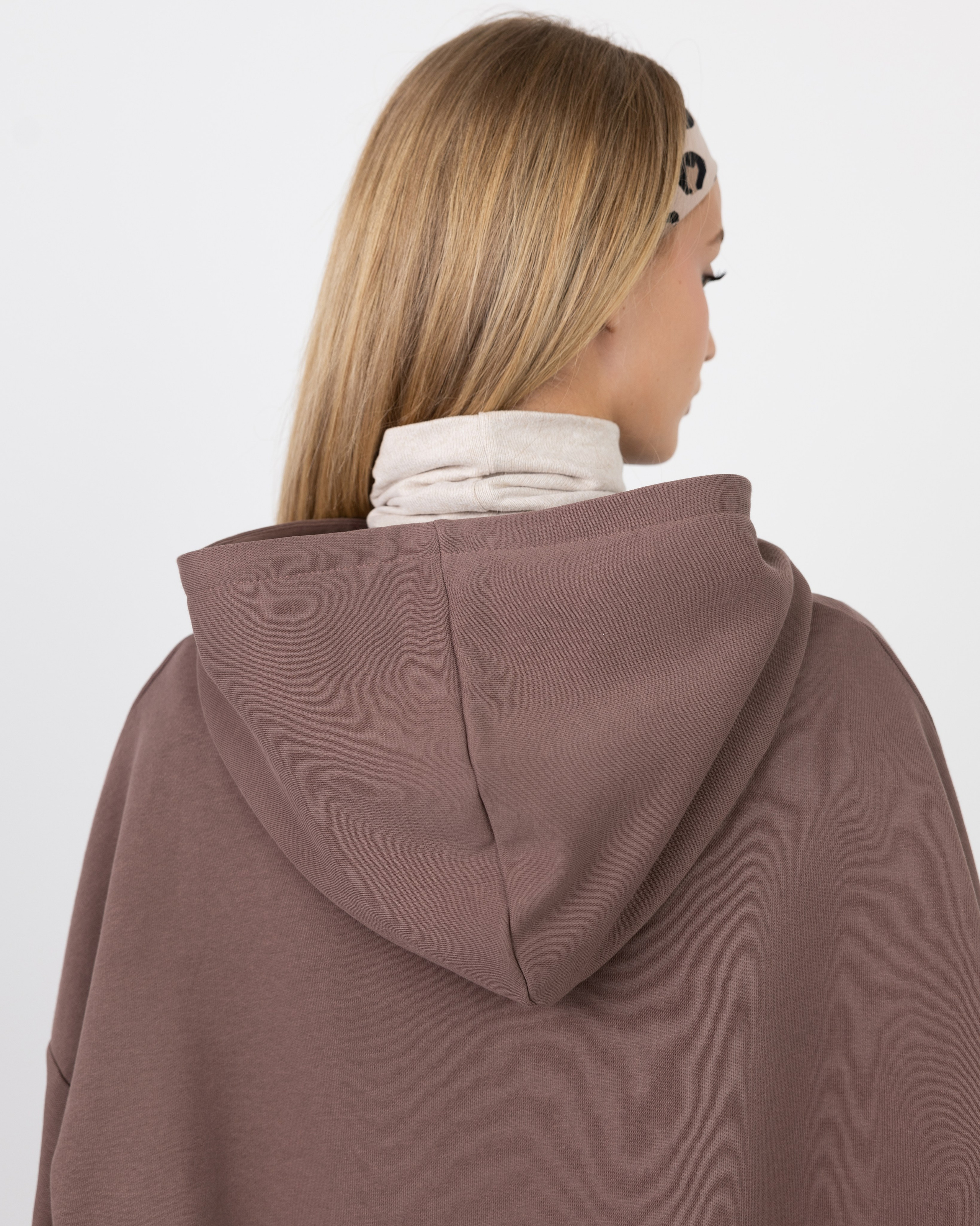 WB: Closius | Худи и зипки. Главная