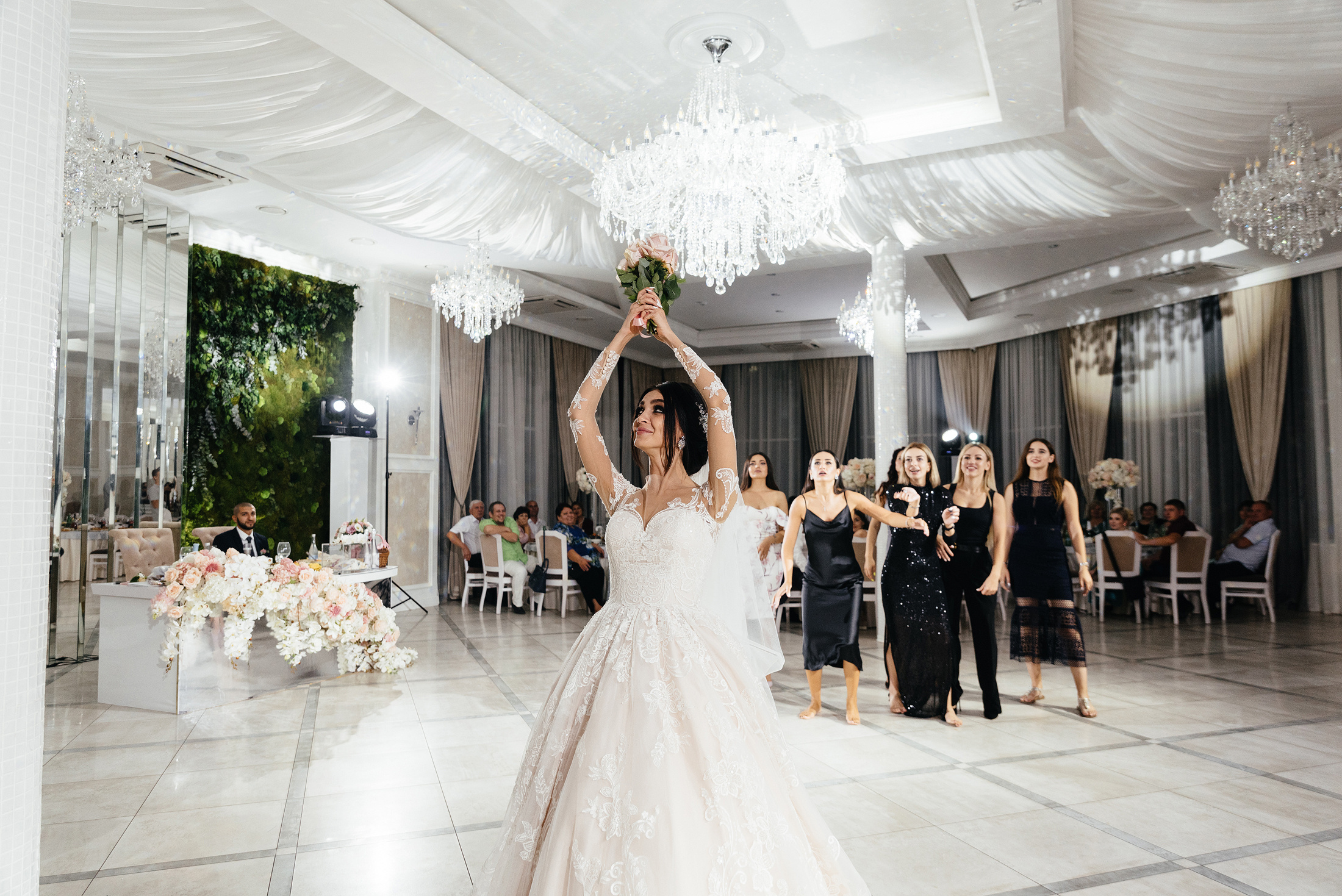 Андрей и Ксюша. Свадебные, портретные и семейные фотографы в Петербурге