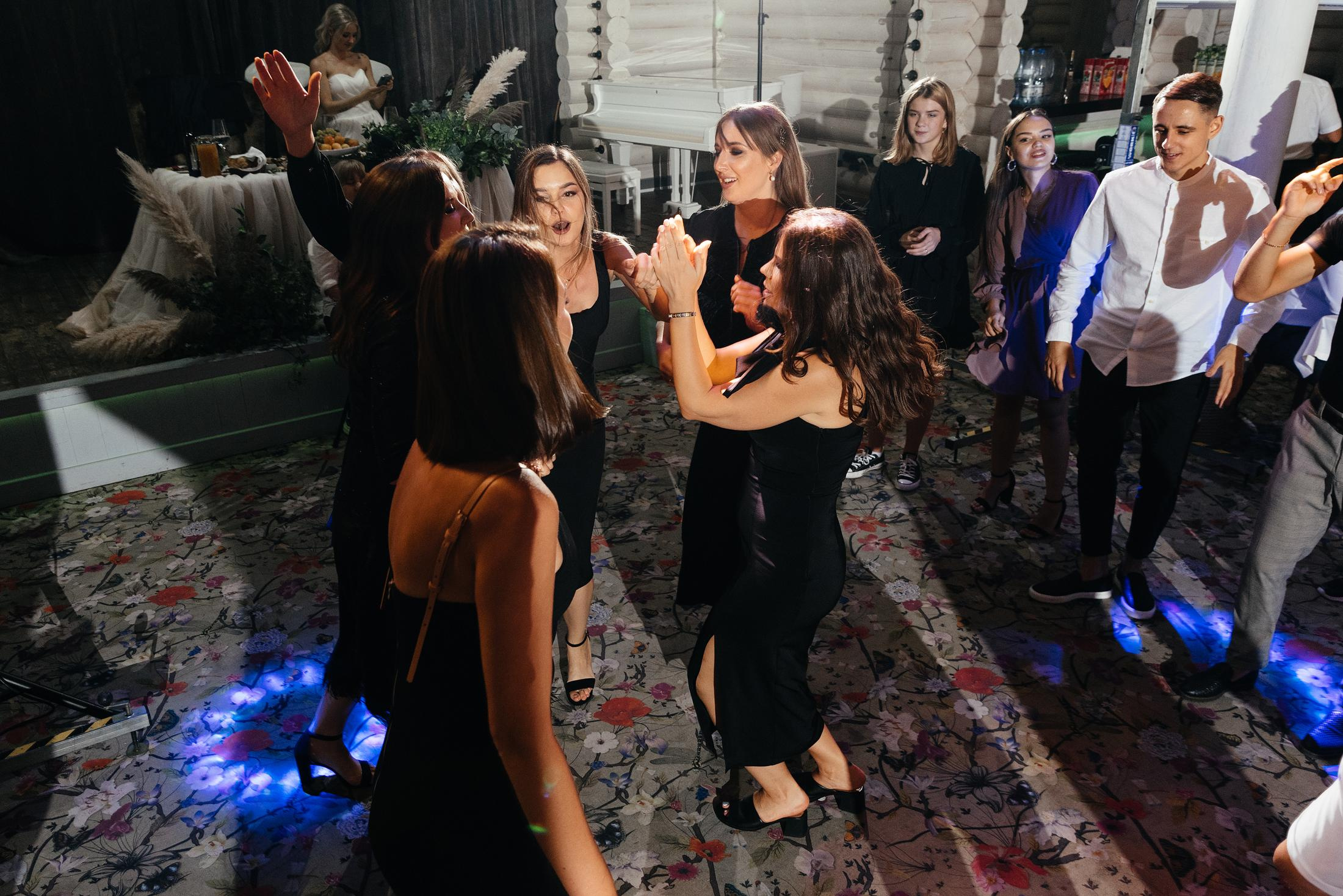 Макс и Наташа. Свадебные, портретные и семейные фотографы в Петербурге