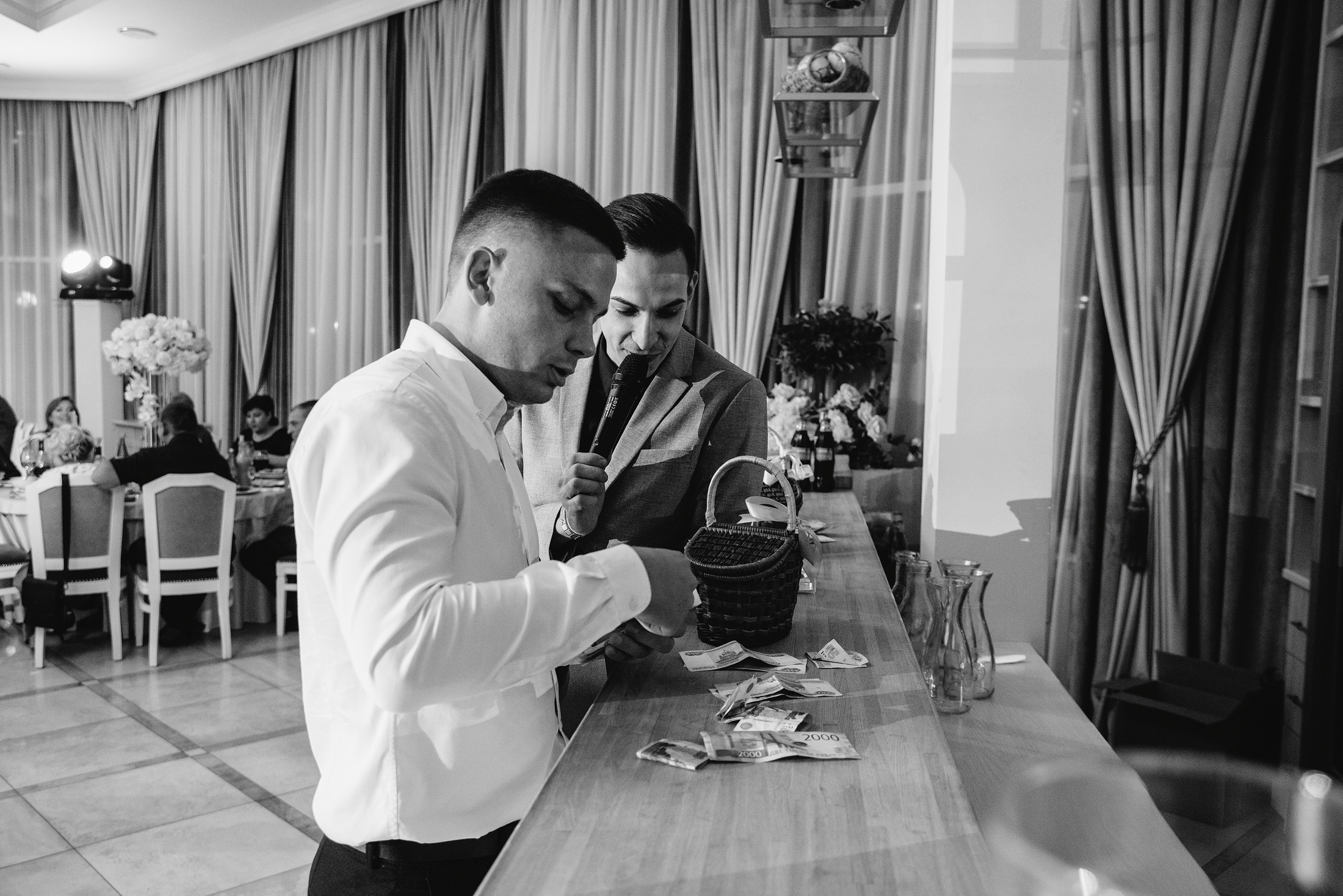 Андрей и Ксюша. Свадебные, портретные и семейные фотографы в Петербурге