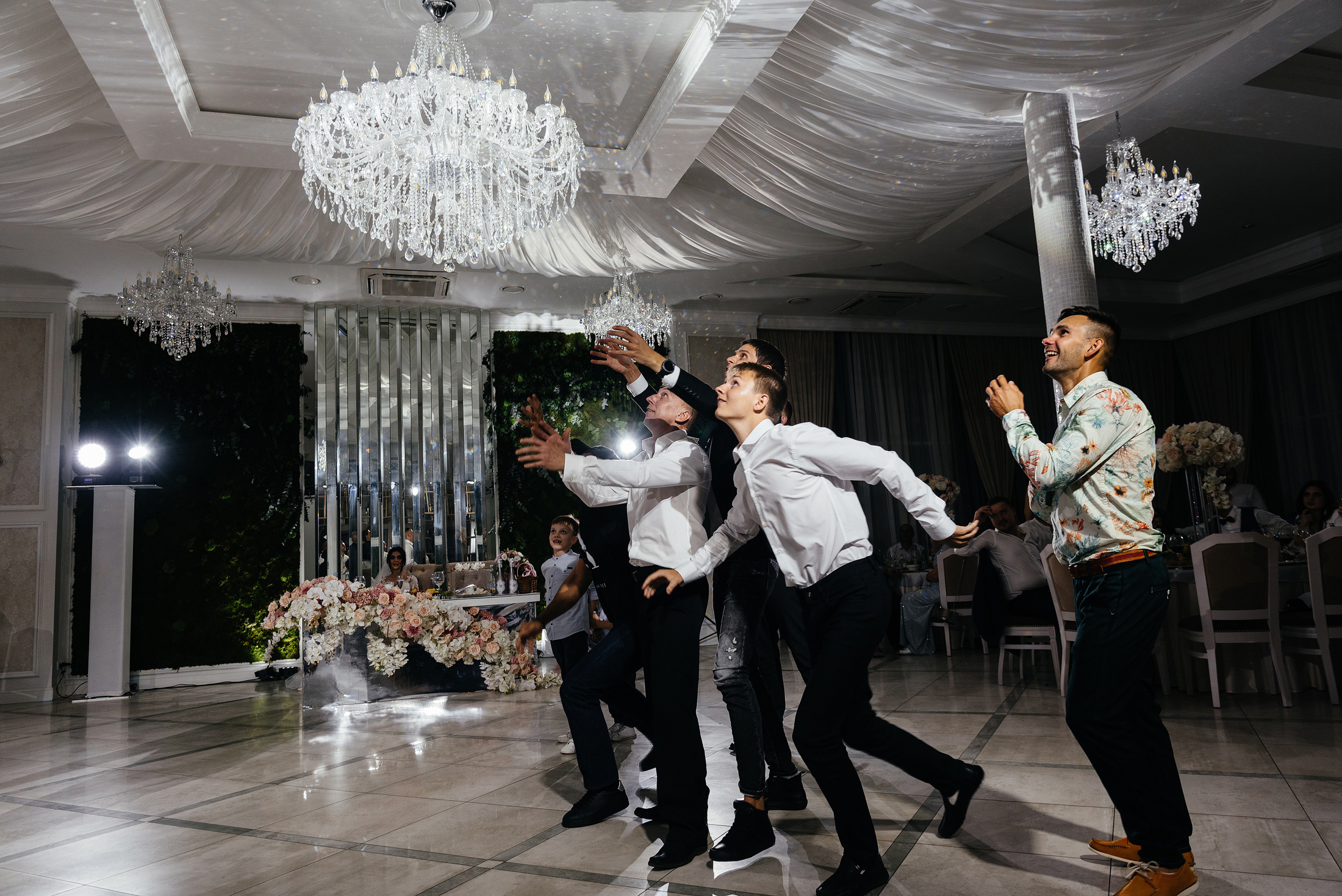 Андрей и Ксюша. Свадебные, портретные и семейные фотографы в Петербурге