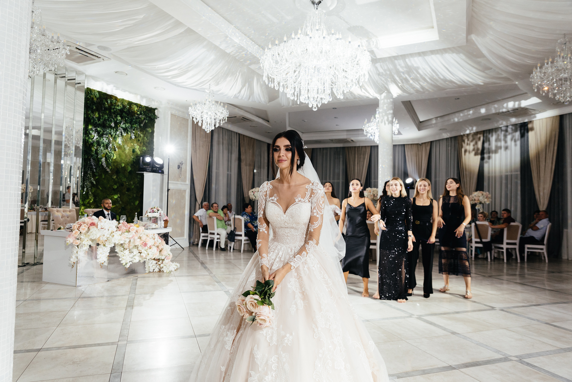 Андрей и Ксюша. Свадебные, портретные и семейные фотографы в Петербурге