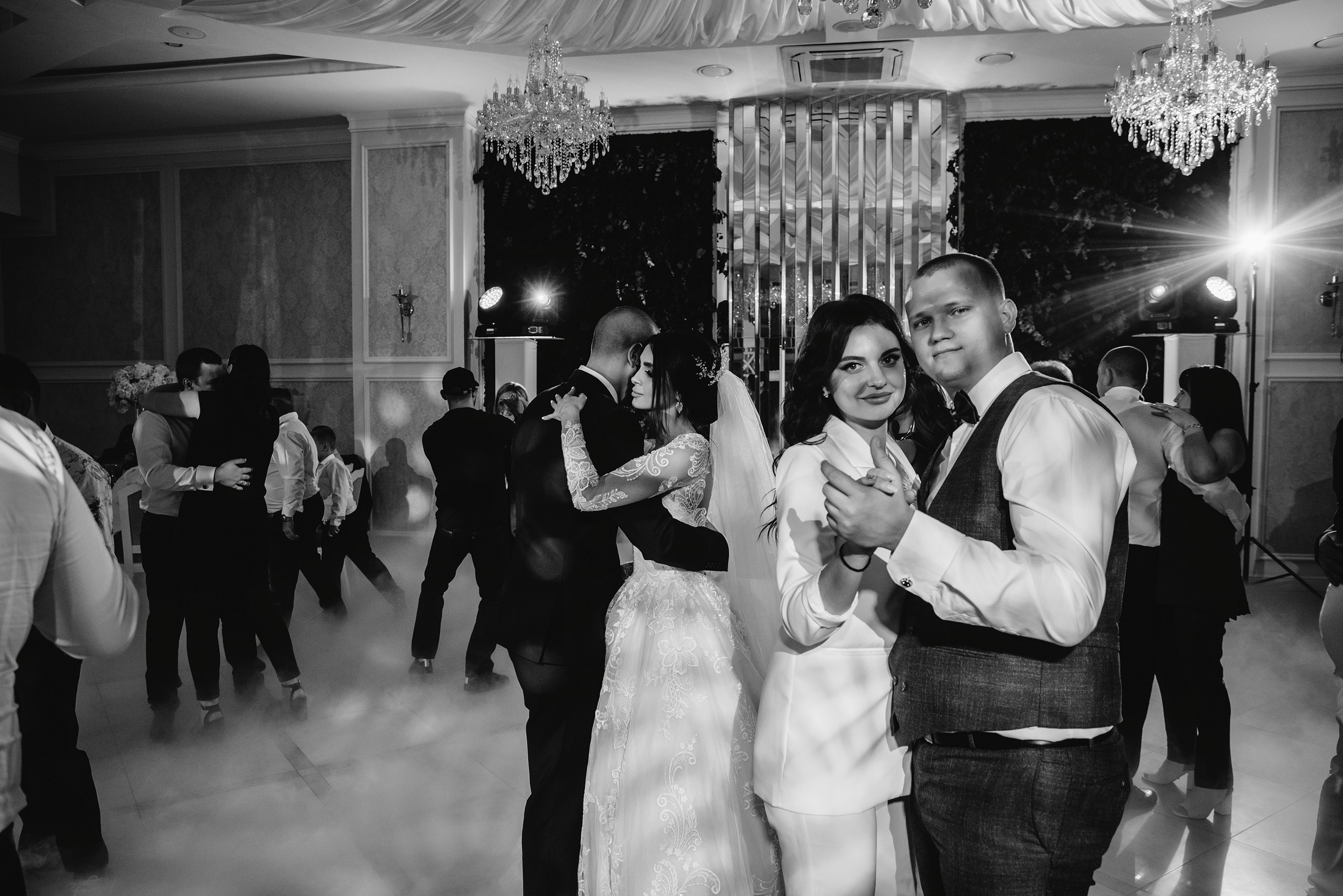 Андрей и Ксюша. Свадебные, портретные и семейные фотографы в Петербурге