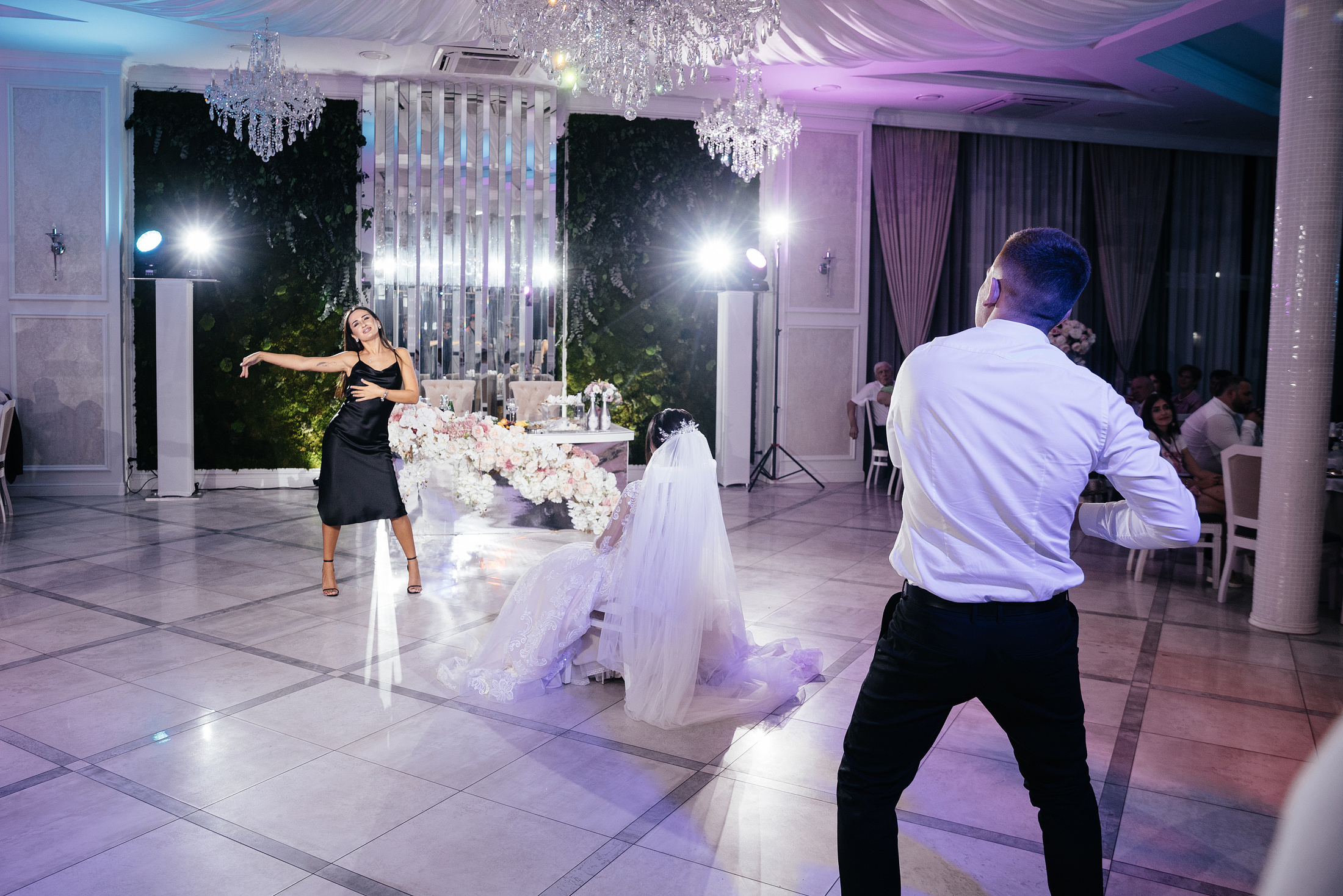 Андрей и Ксюша. Свадебные, портретные и семейные фотографы в Петербурге