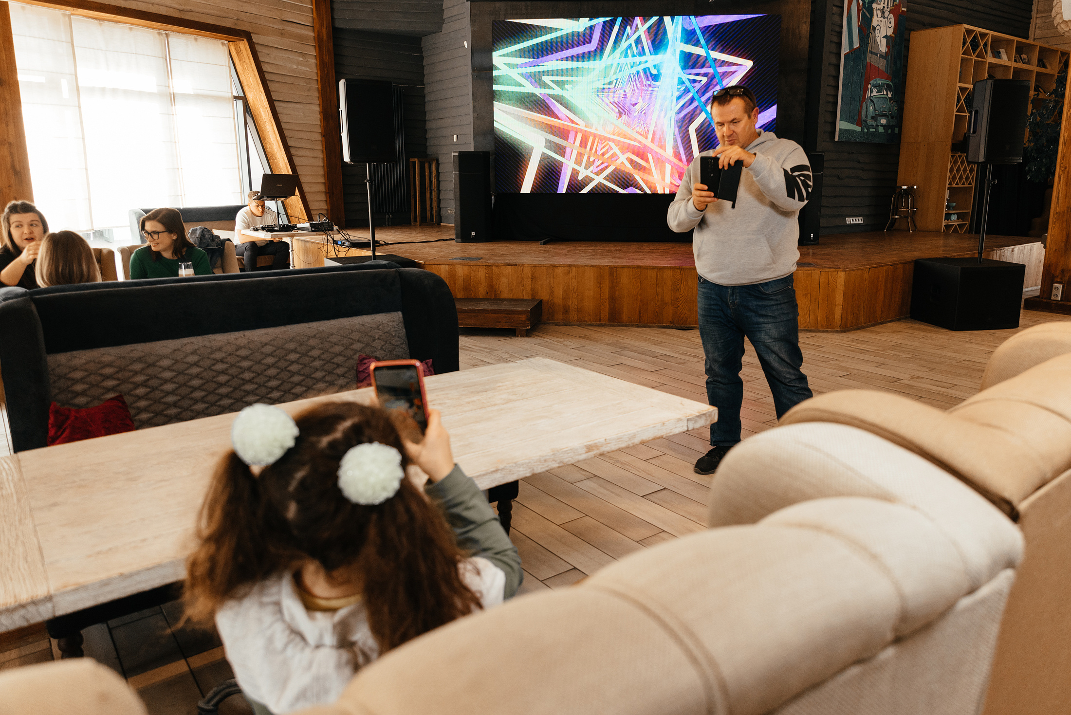 Wedding and family photographer in Dubai Vasilii Albul