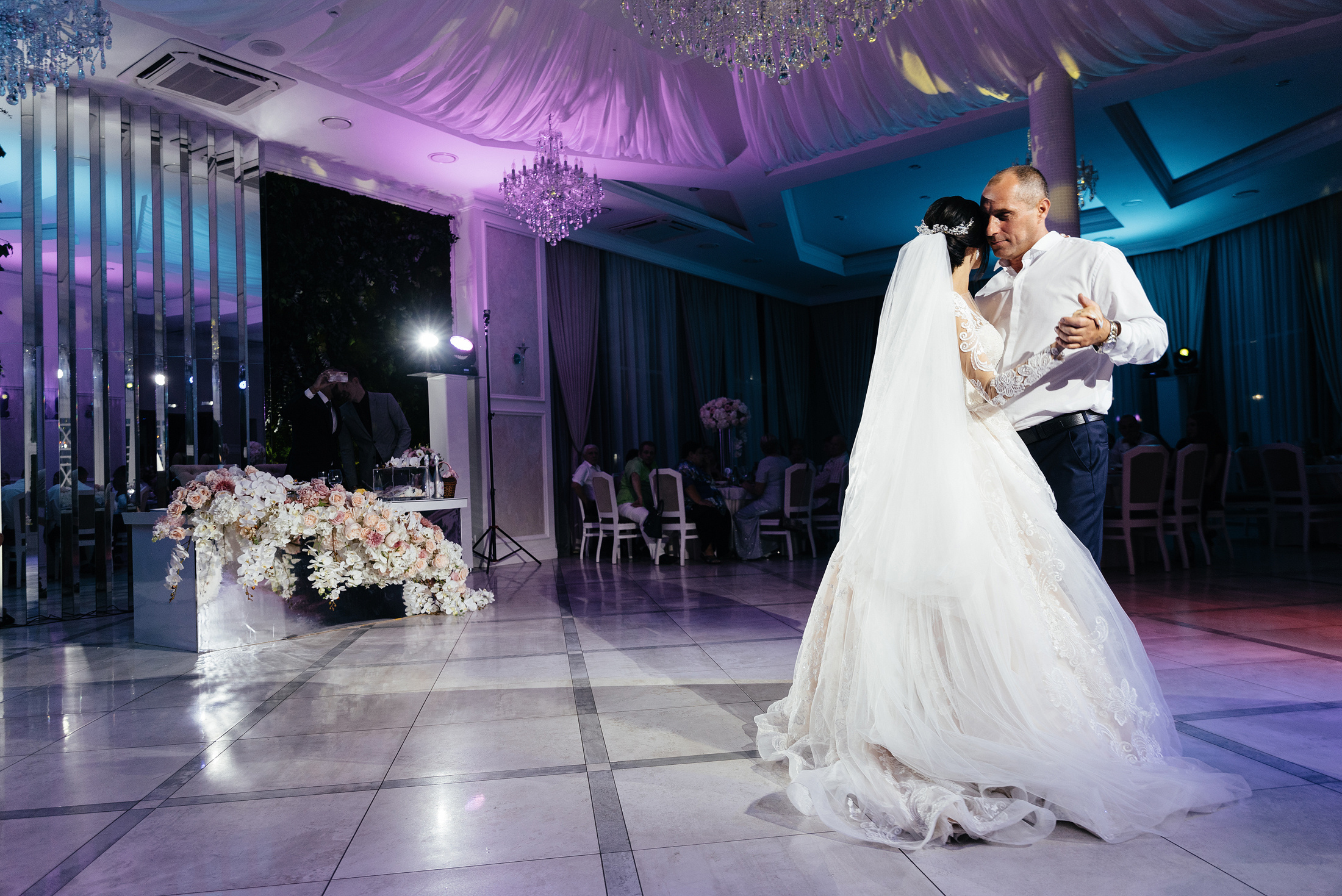 Андрей и Ксюша. Свадебные, портретные и семейные фотографы в Петербурге