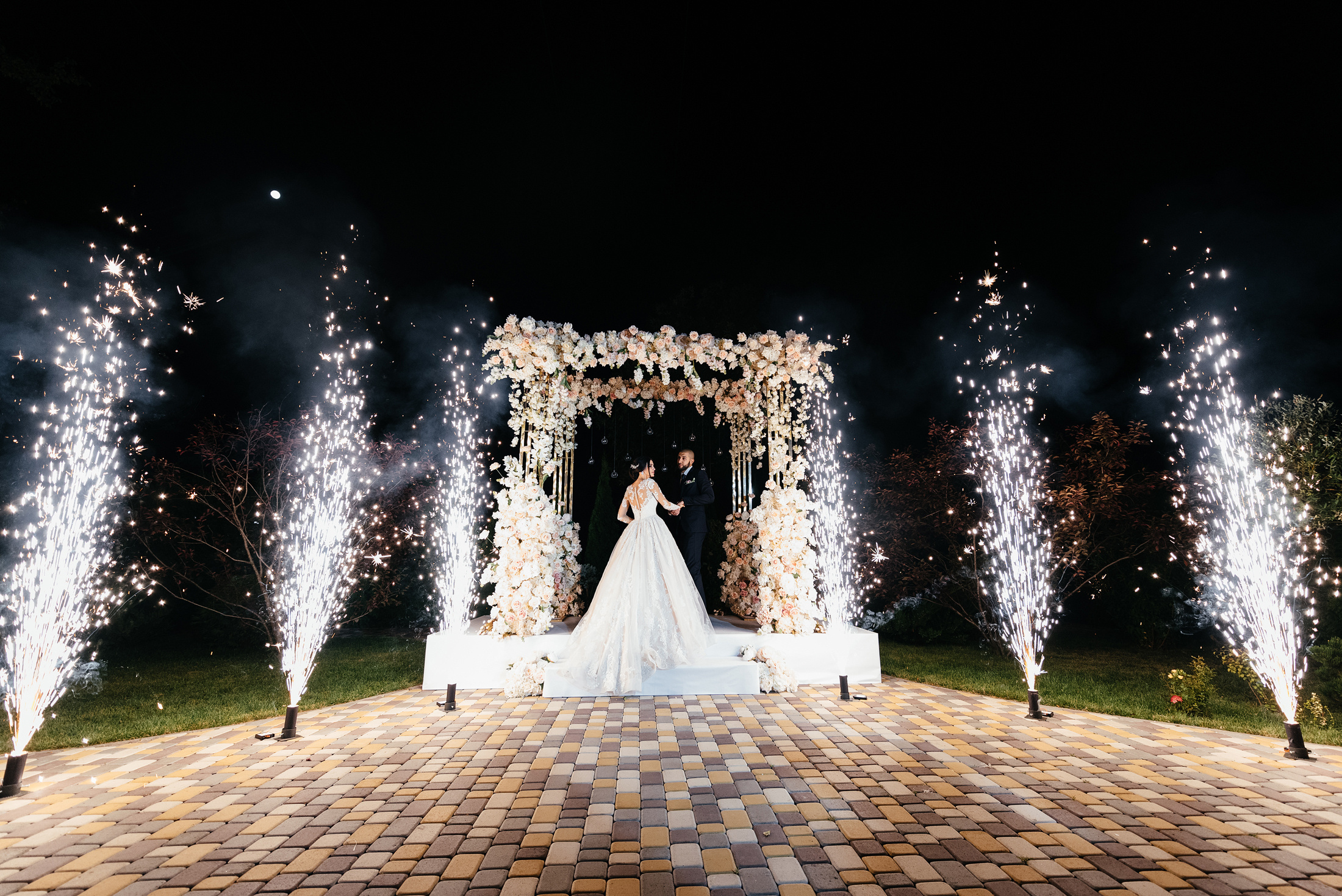 Андрей и Ксюша. Свадебные, портретные и семейные фотографы в Петербурге