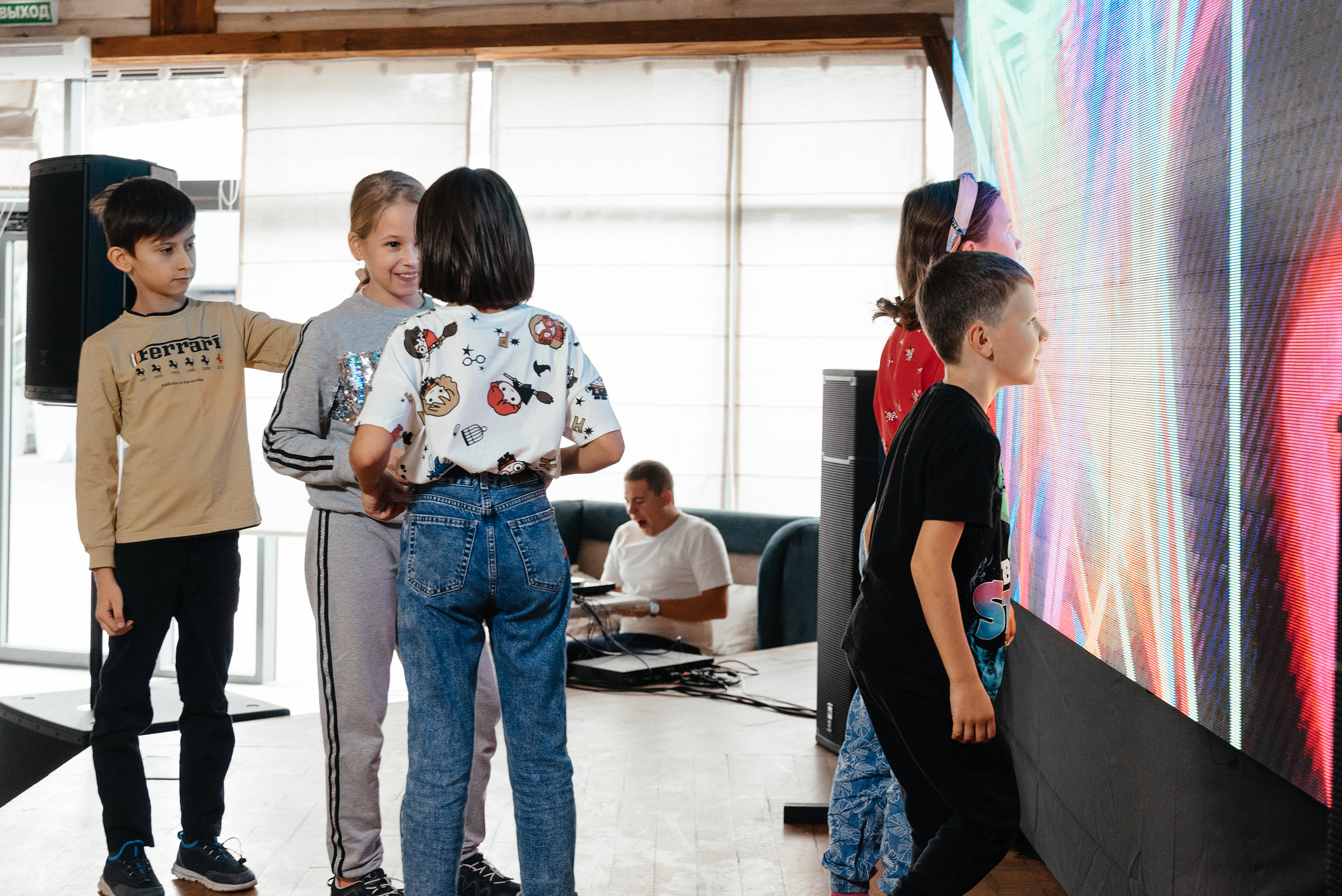 Wedding and family photographer in Dubai Vasilii Albul