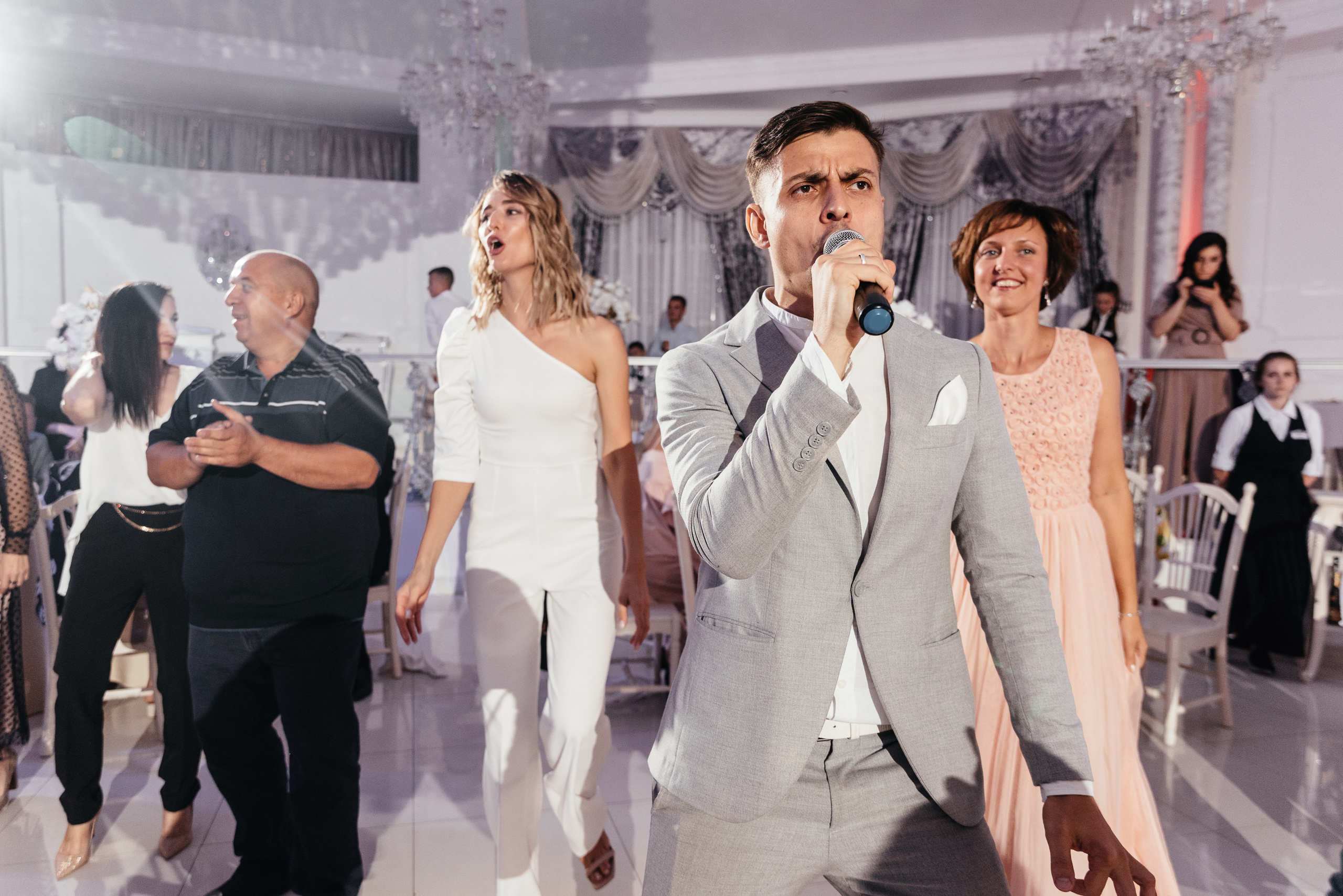 Анонс свадебного дня Влада и Маши. Свадебные, портретные и семейные фотографы в Петербурге