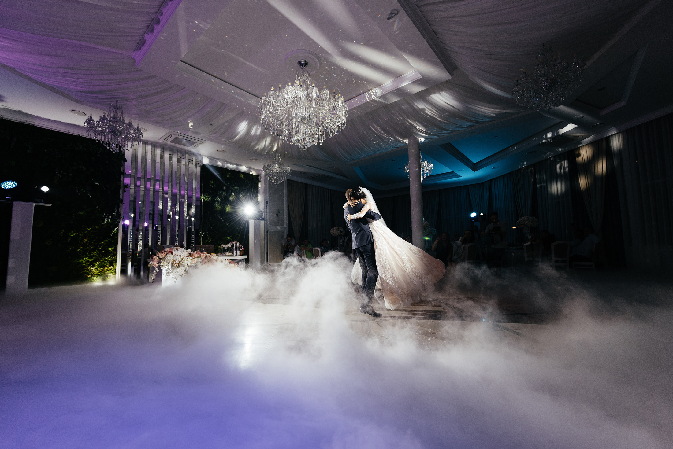 Андрей и Ксюша. Свадебные, портретные и семейные фотографы в Петербурге