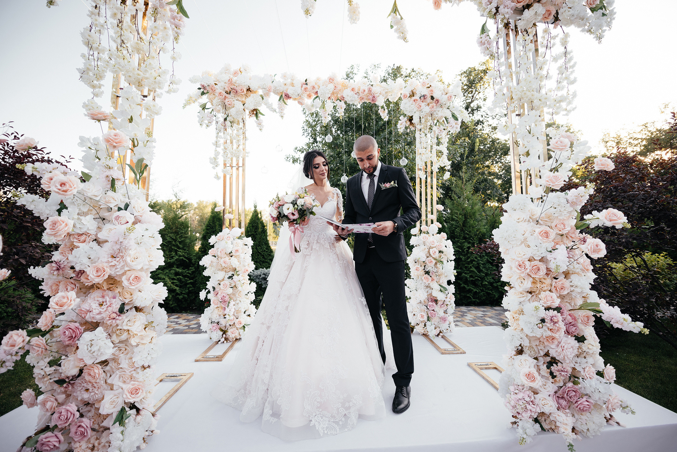 Андрей и Ксюша. Свадебные, портретные и семейные фотографы в Петербурге