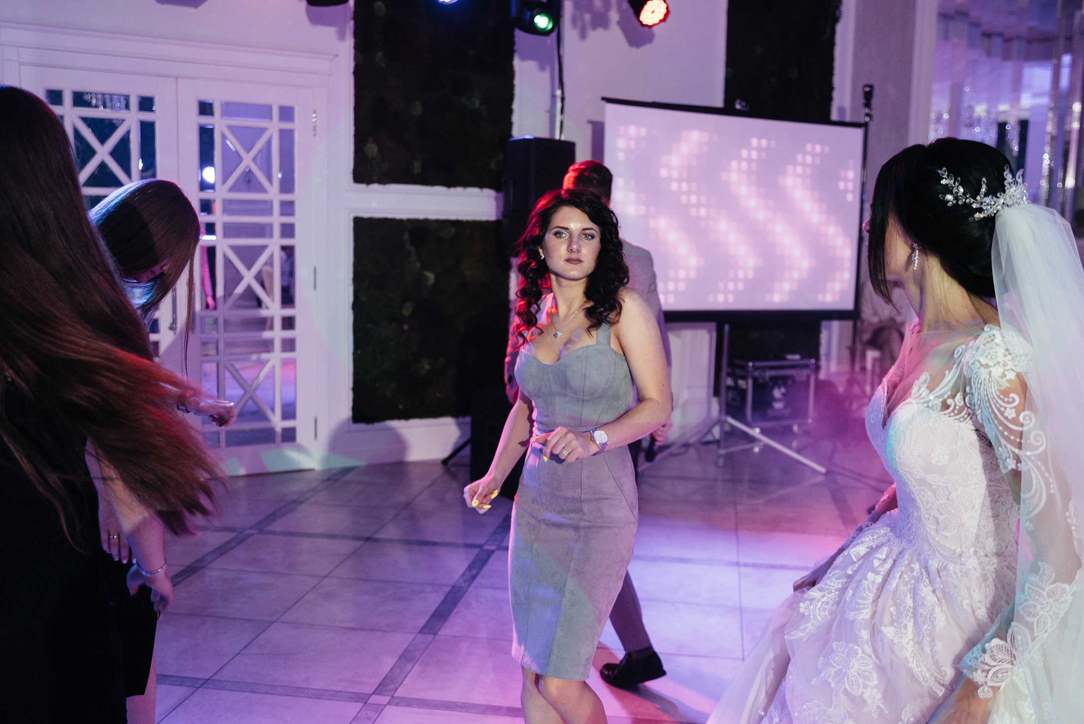 Андрей и Ксюша. Свадебные, портретные и семейные фотографы в Петербурге