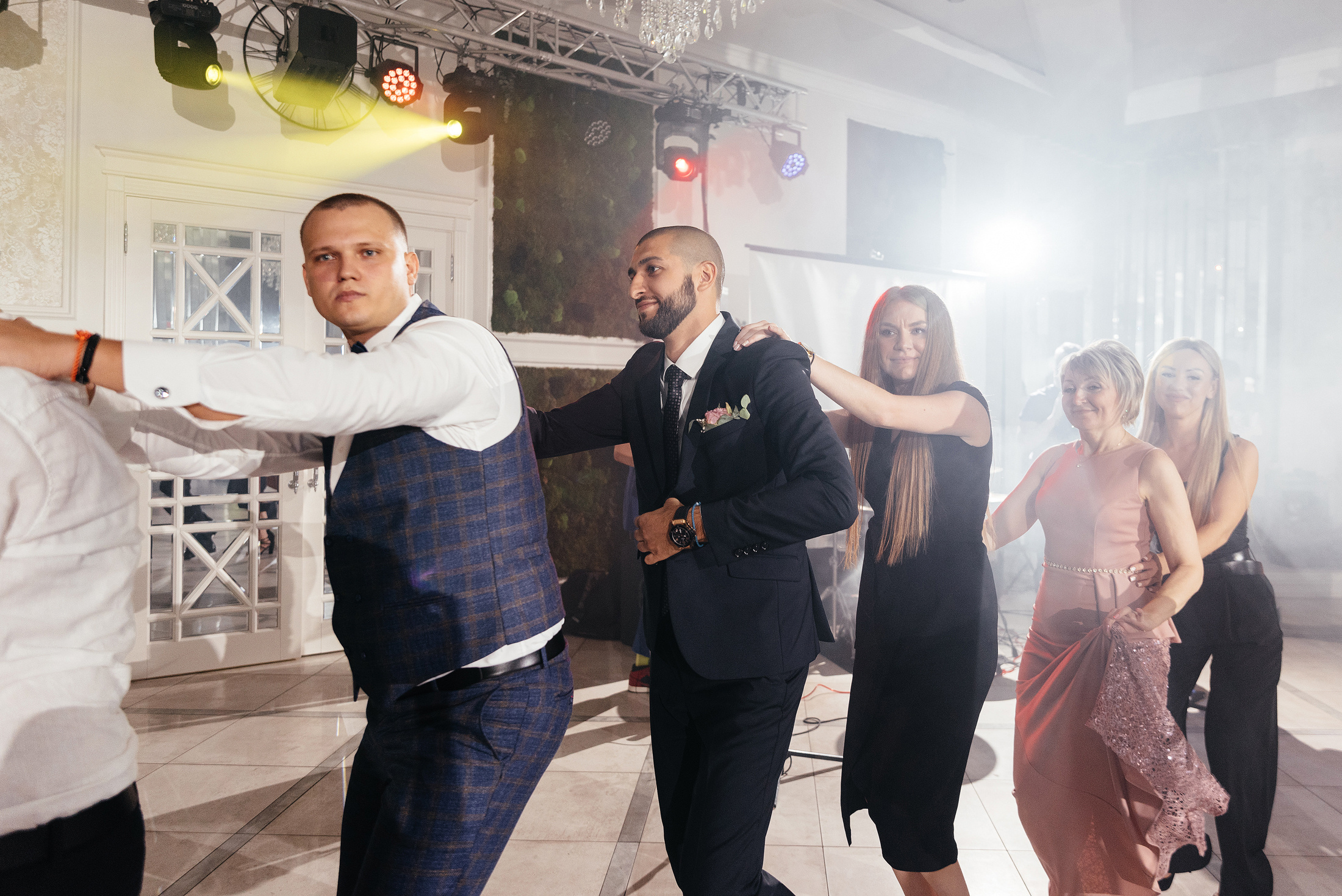 Андрей и Ксюша. Свадебные, портретные и семейные фотографы в Петербурге