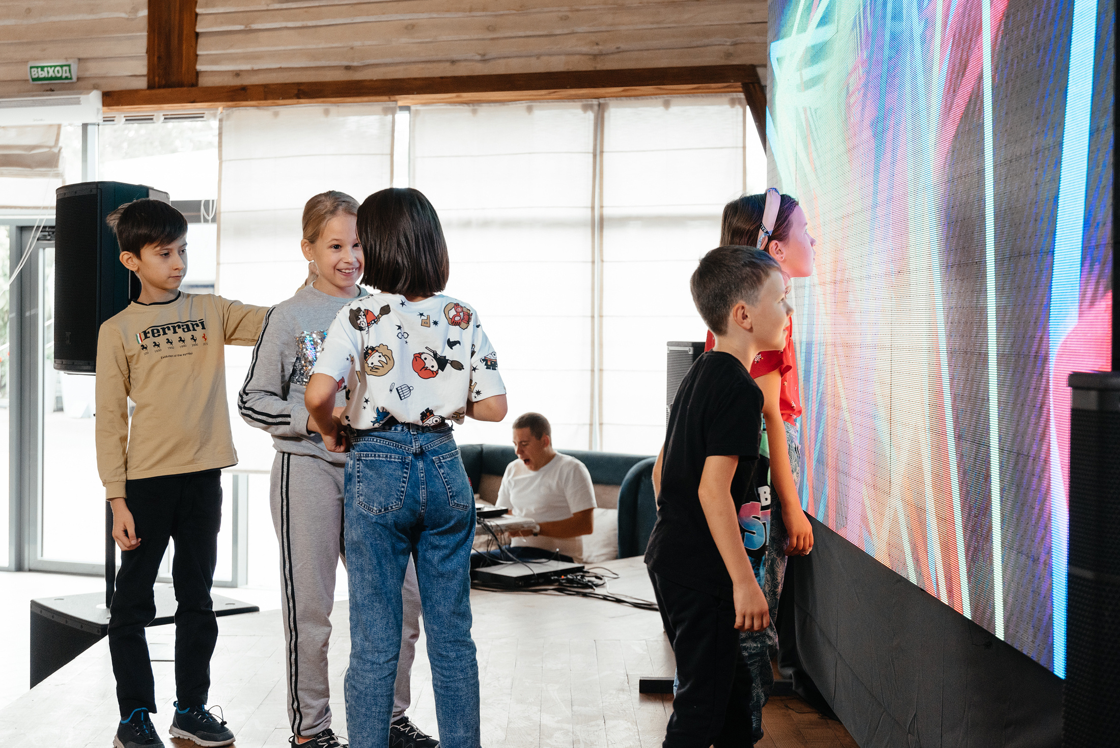 Wedding and family photographer in Dubai Vasilii Albul