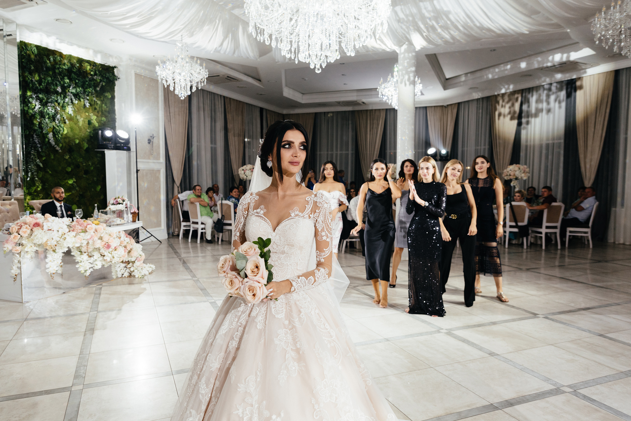 Андрей и Ксюша. Свадебные, портретные и семейные фотографы в Петербурге