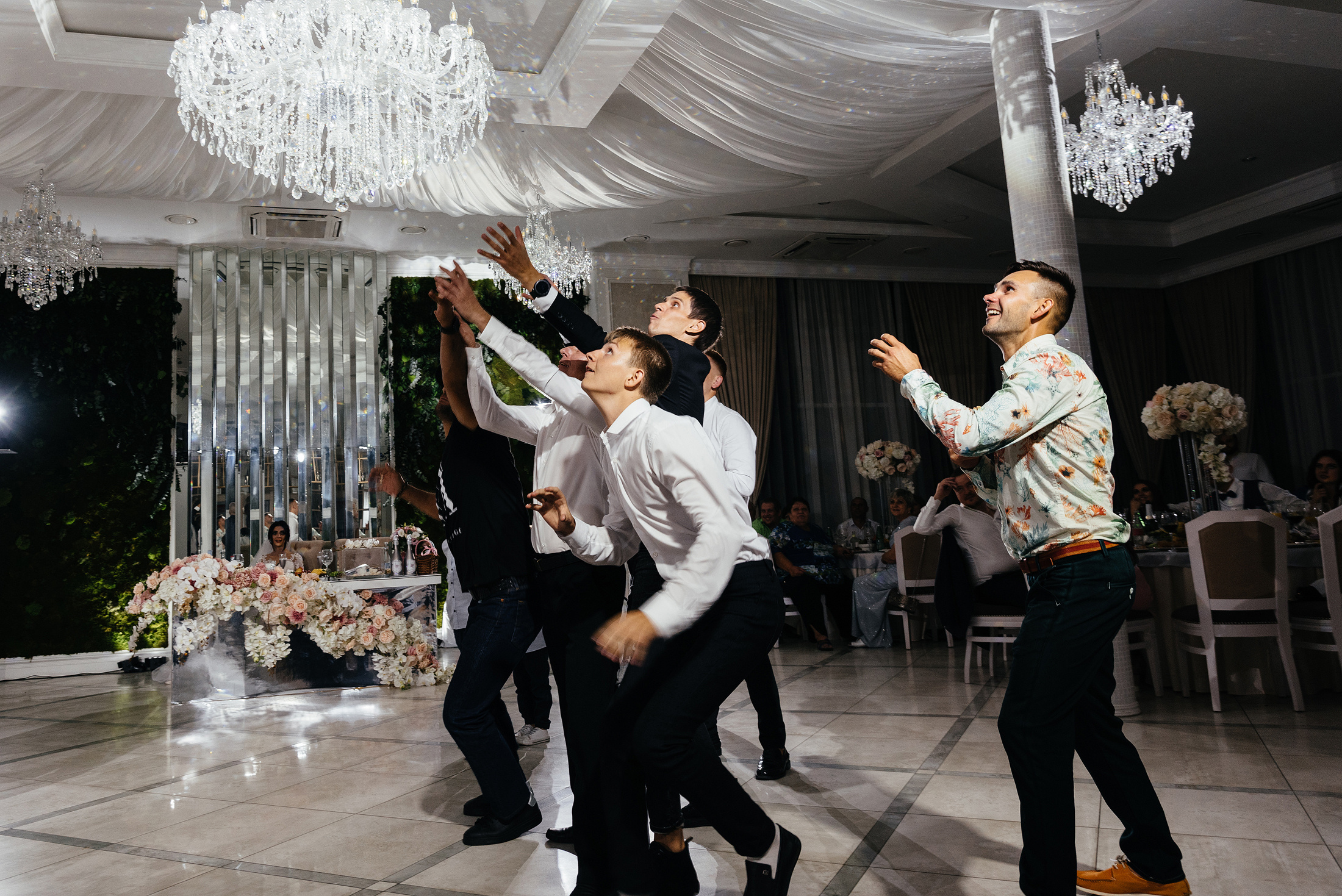 Андрей и Ксюша. Свадебные, портретные и семейные фотографы в Петербурге