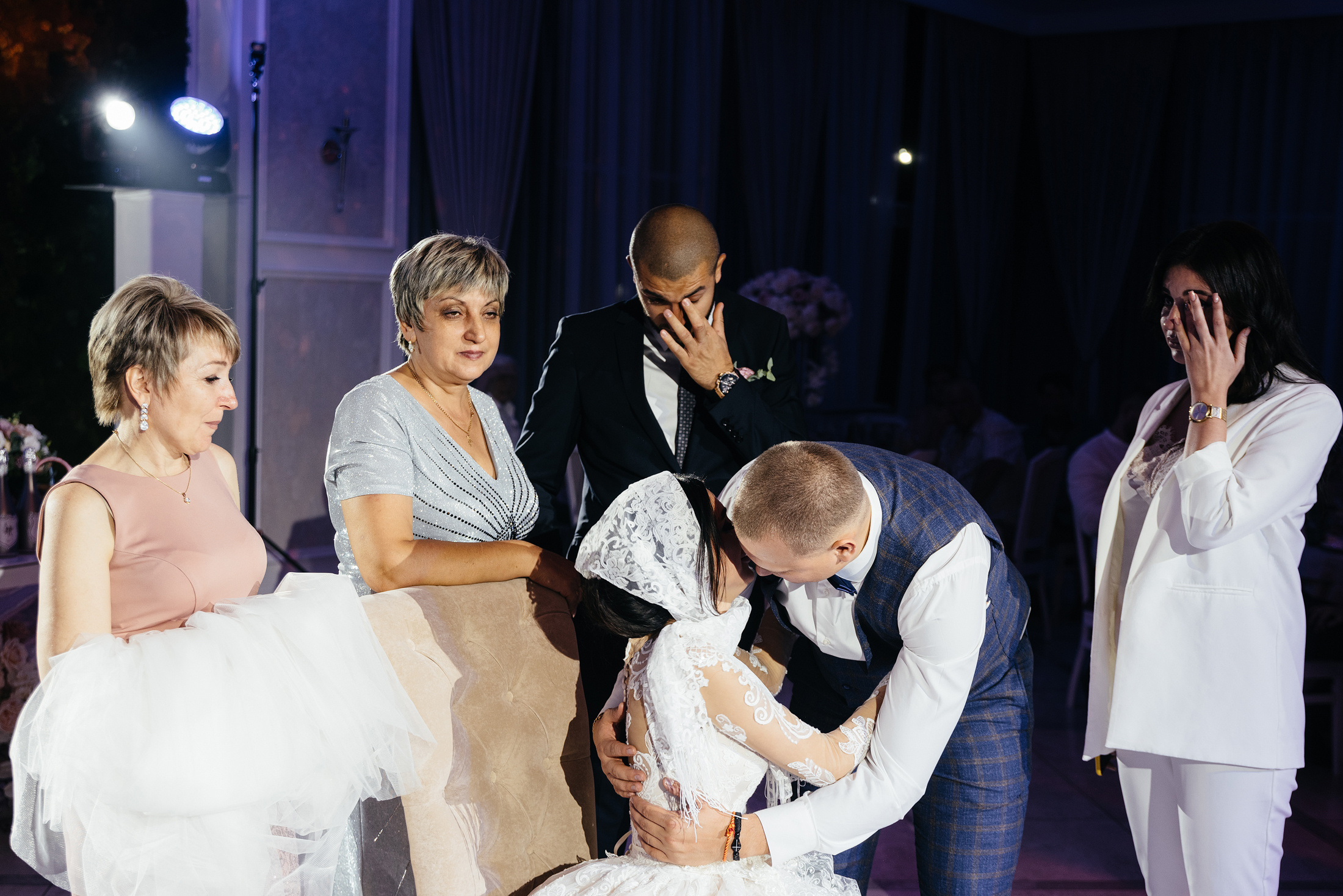 Андрей и Ксюша. Свадебные, портретные и семейные фотографы в Петербурге