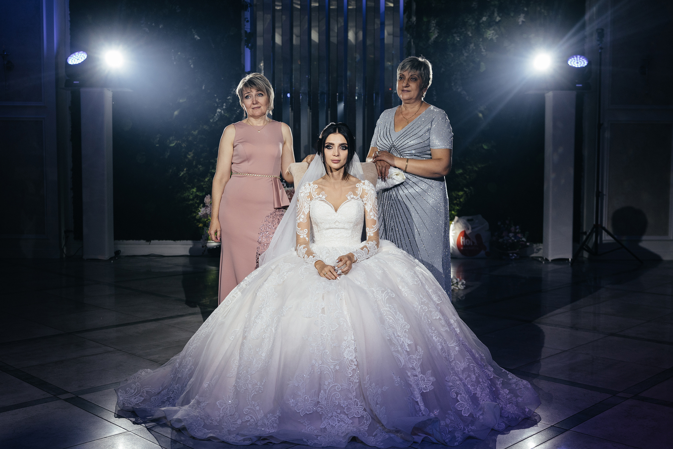 Андрей и Ксюша. Свадебные, портретные и семейные фотографы в Петербурге