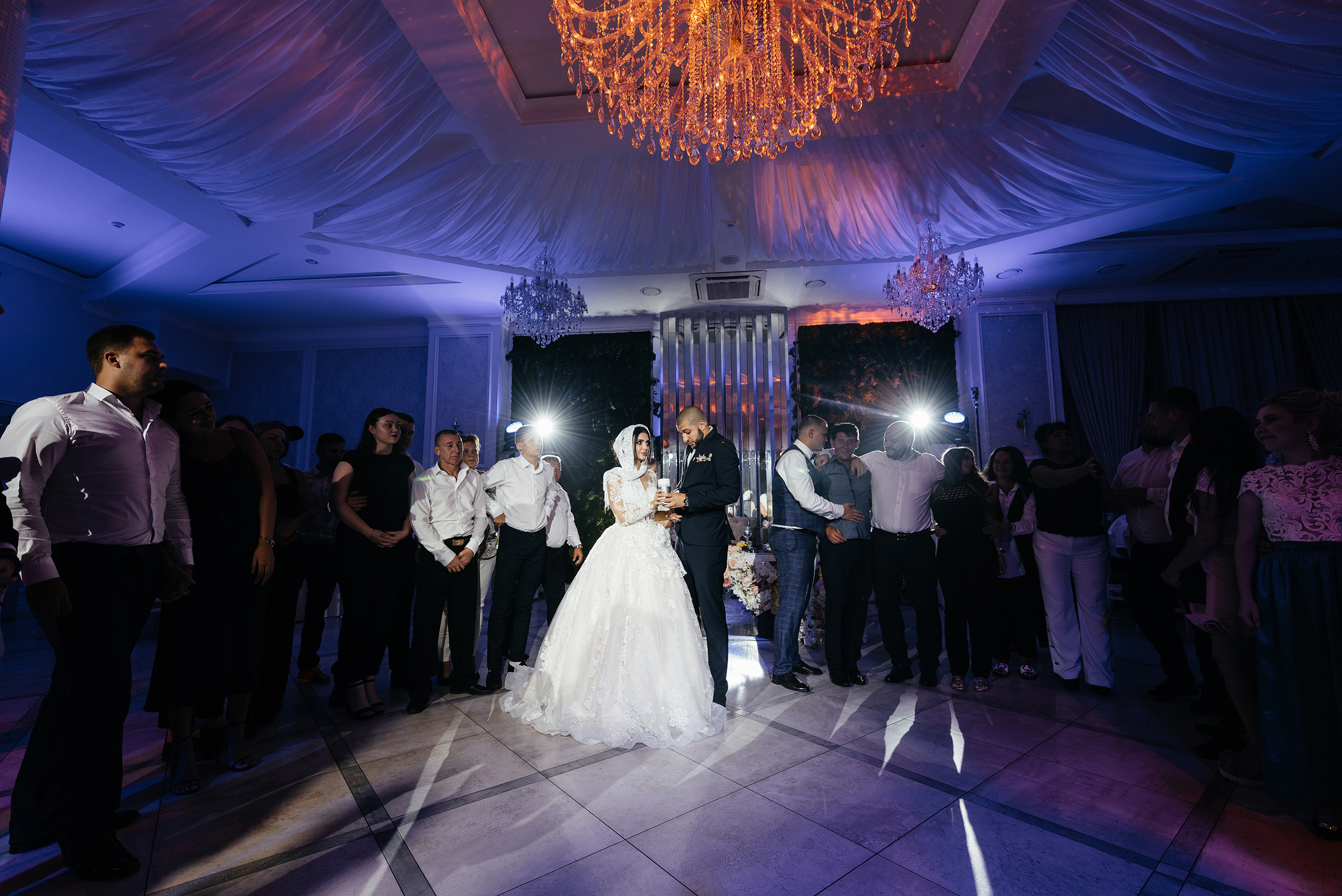 Андрей и Ксюша. Свадебные, портретные и семейные фотографы в Петербурге