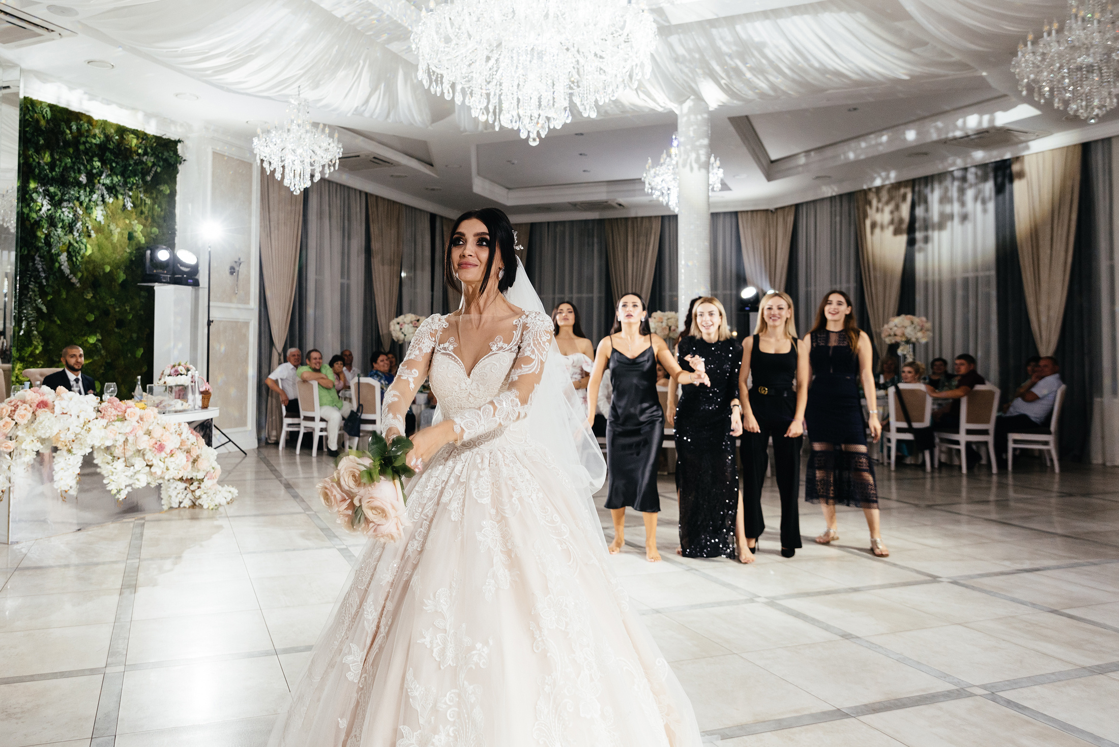 Андрей и Ксюша. Свадебные, портретные и семейные фотографы в Петербурге