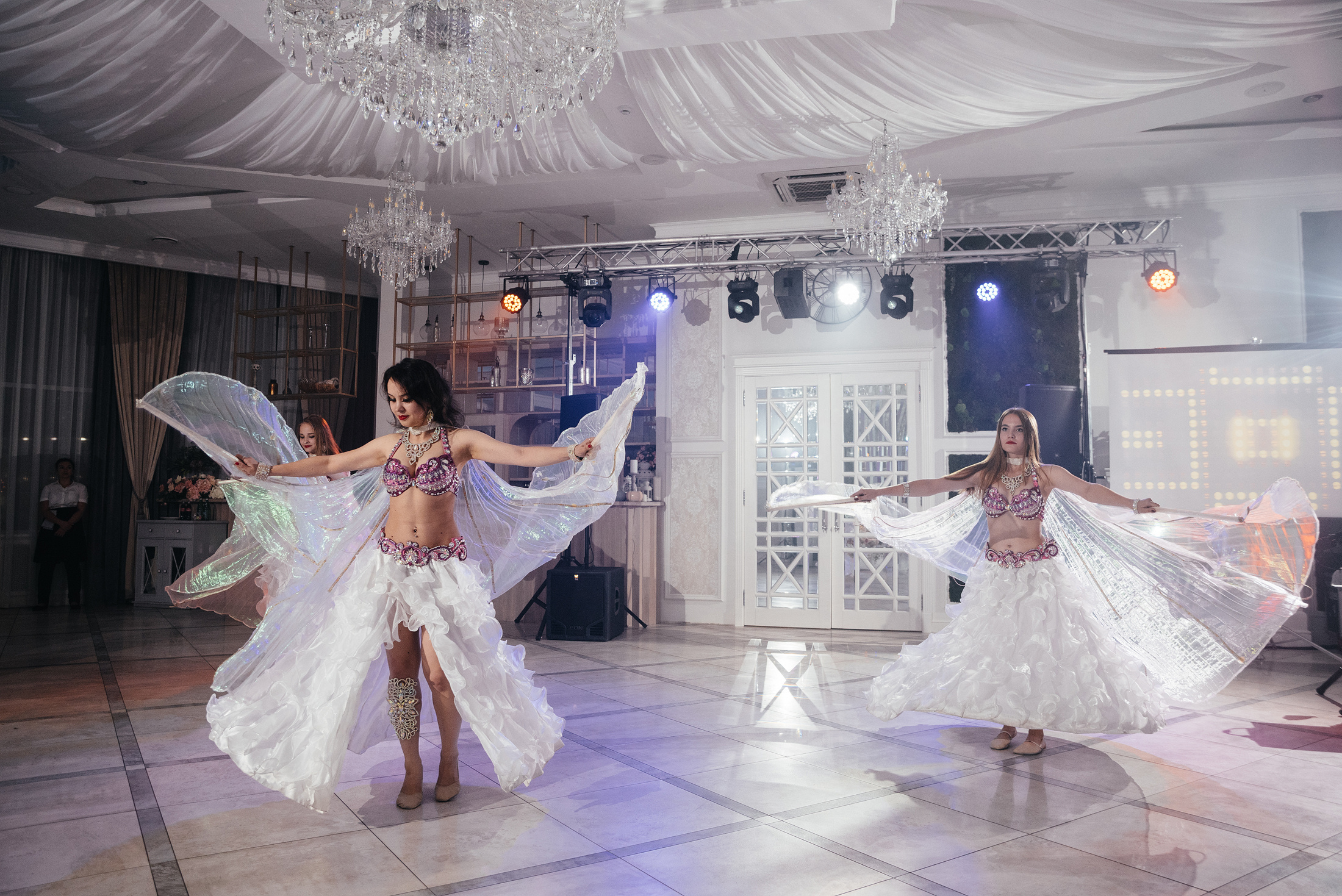 Андрей и Ксюша. Свадебные, портретные и семейные фотографы в Петербурге