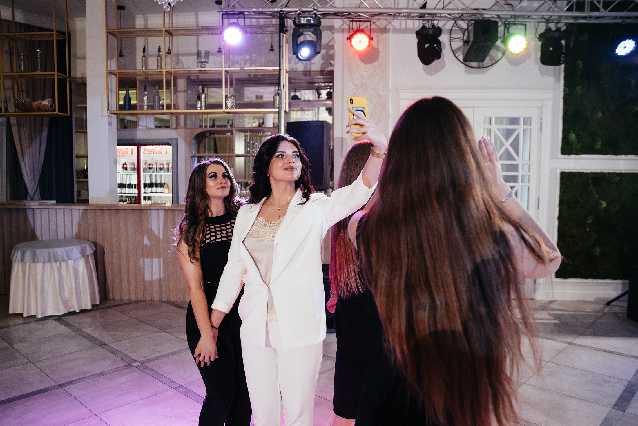 Андрей и Ксюша. Свадебные, портретные и семейные фотографы в Петербурге