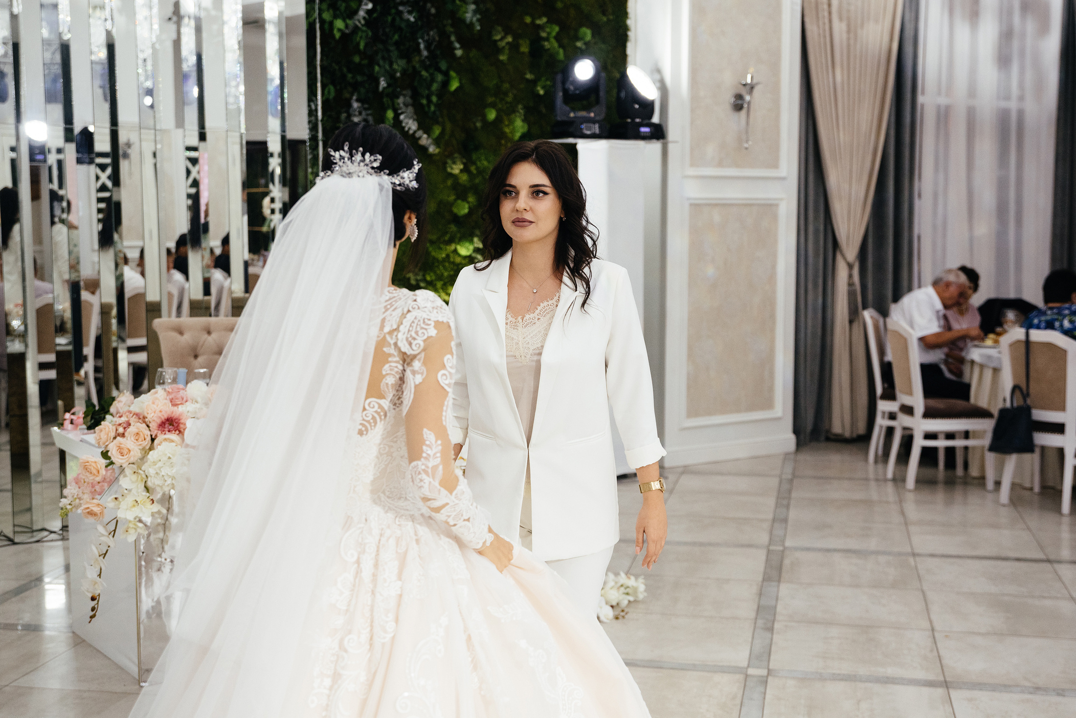 Андрей и Ксюша. Свадебные, портретные и семейные фотографы в Петербурге