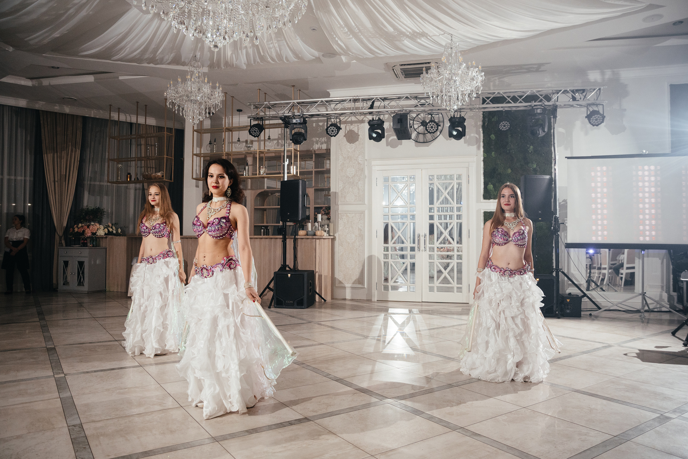 Андрей и Ксюша. Свадебные, портретные и семейные фотографы в Петербурге